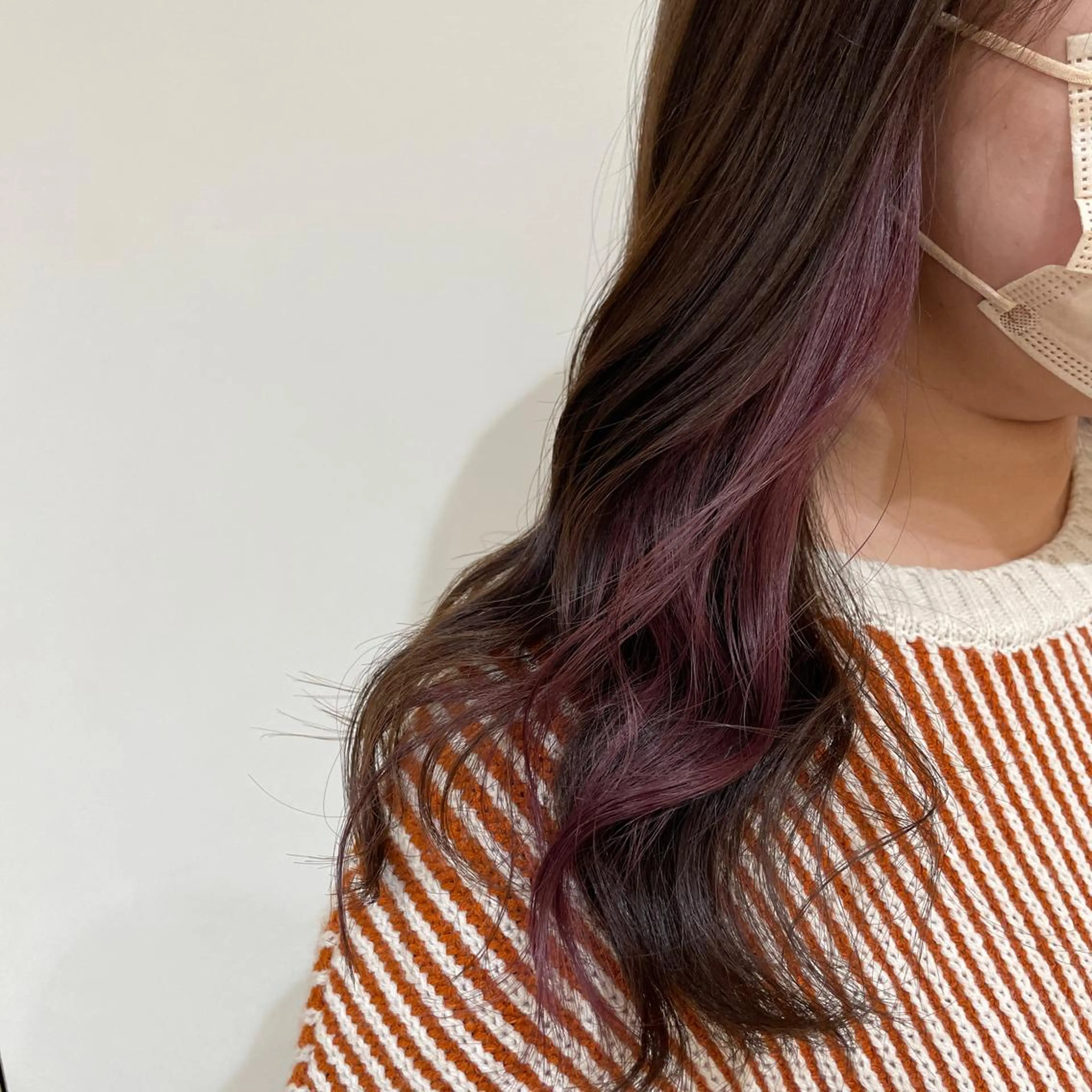 セミロング カラー インナーカラー ヘアカラー 透明感カラー/ 韓国風🌿RIKOのヘアスタイル