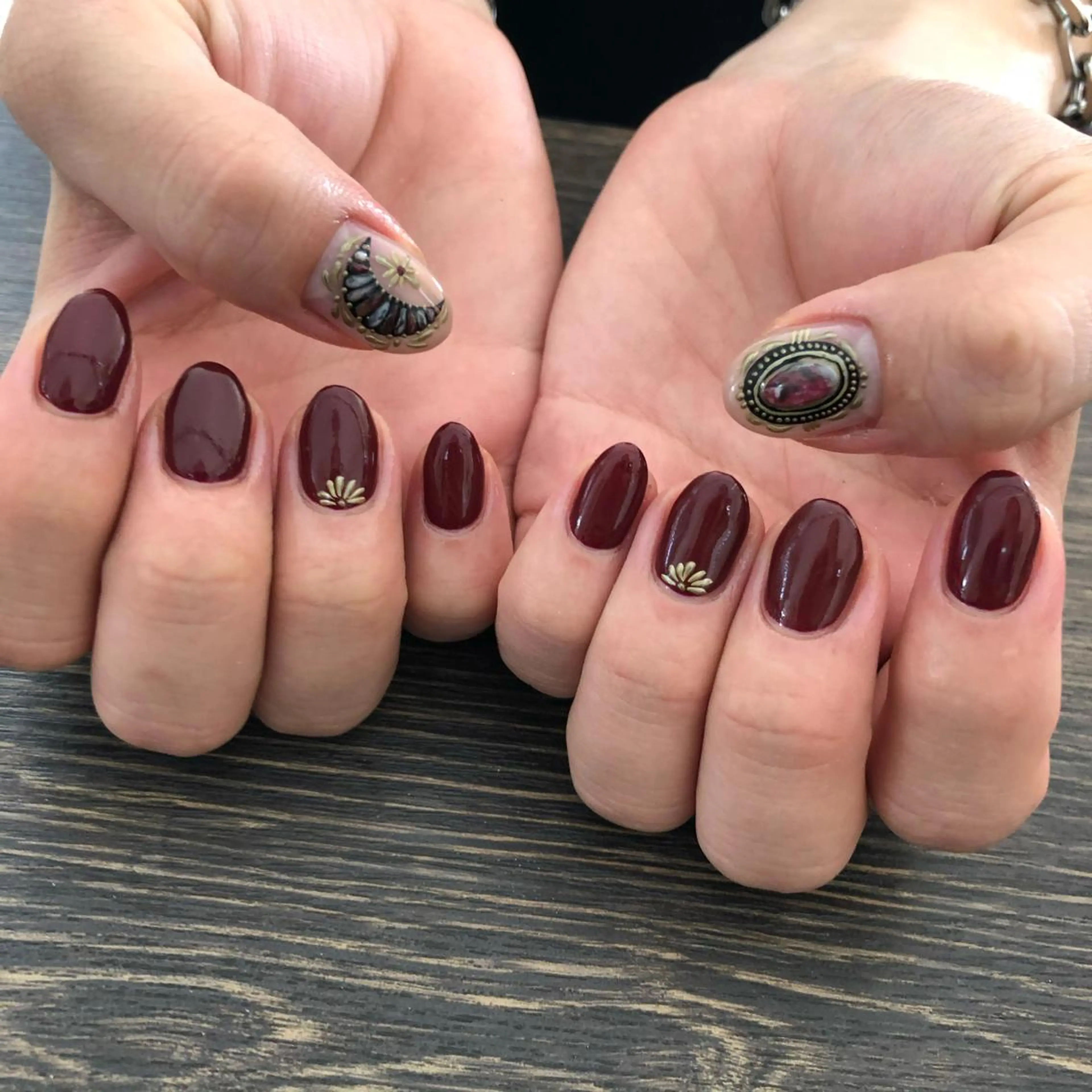 ネイル Risa　/ EARTH小山のネイルデザイン