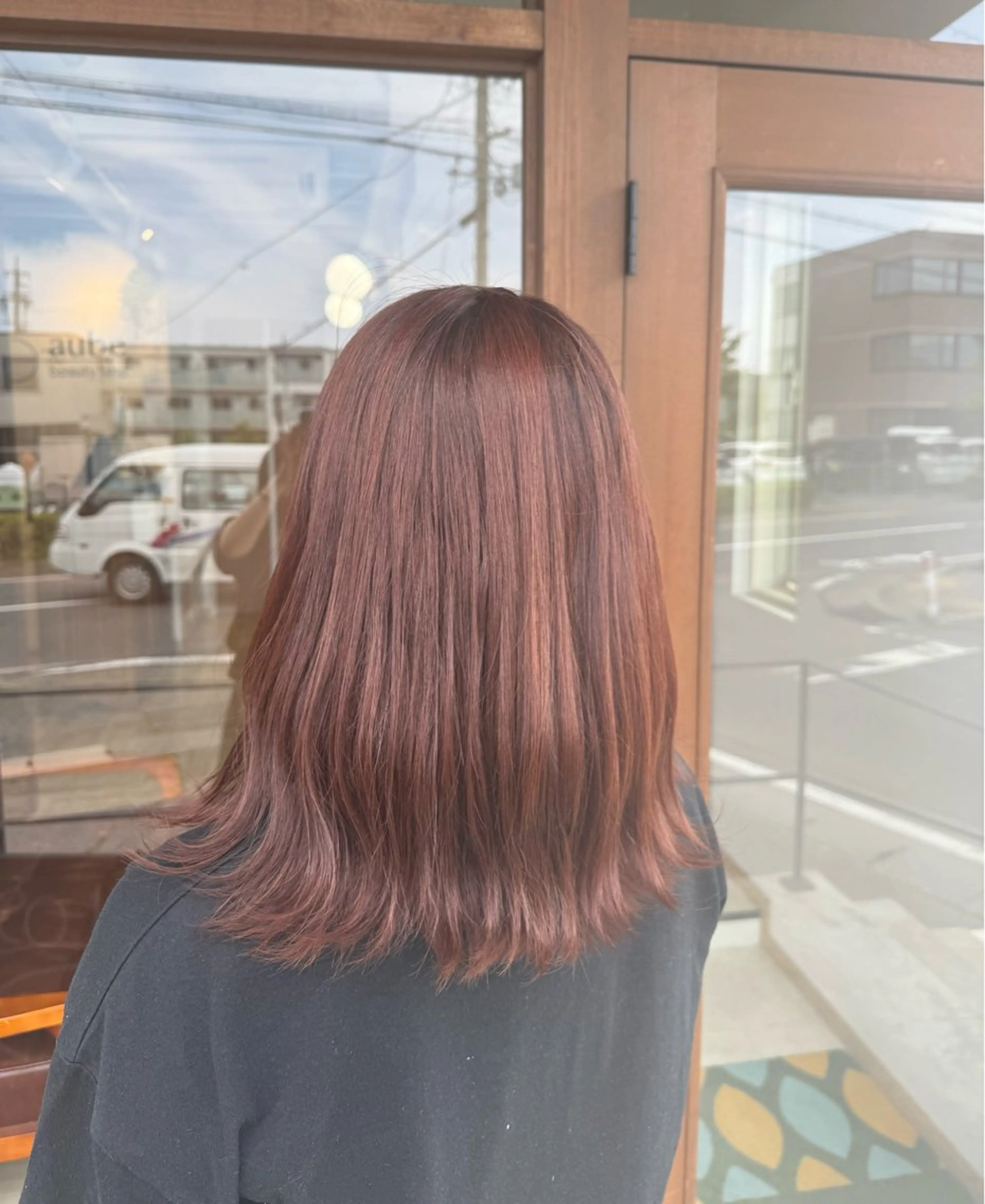 カラー ヘアカラー 髙崎 璃音のヘアスタイル