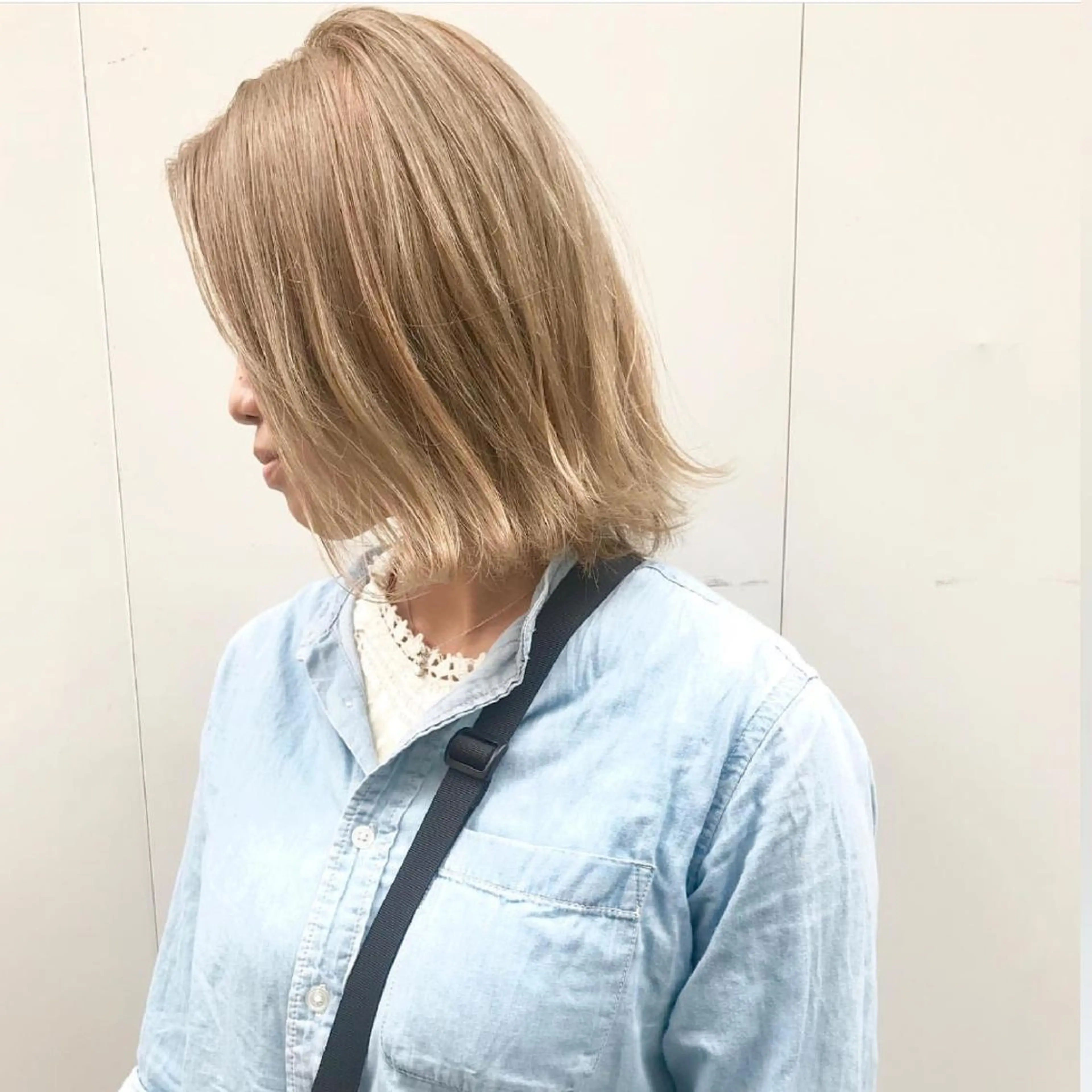 ミディアム カラー ブリーチ 竹内啓太 ボブのヘアスタイル