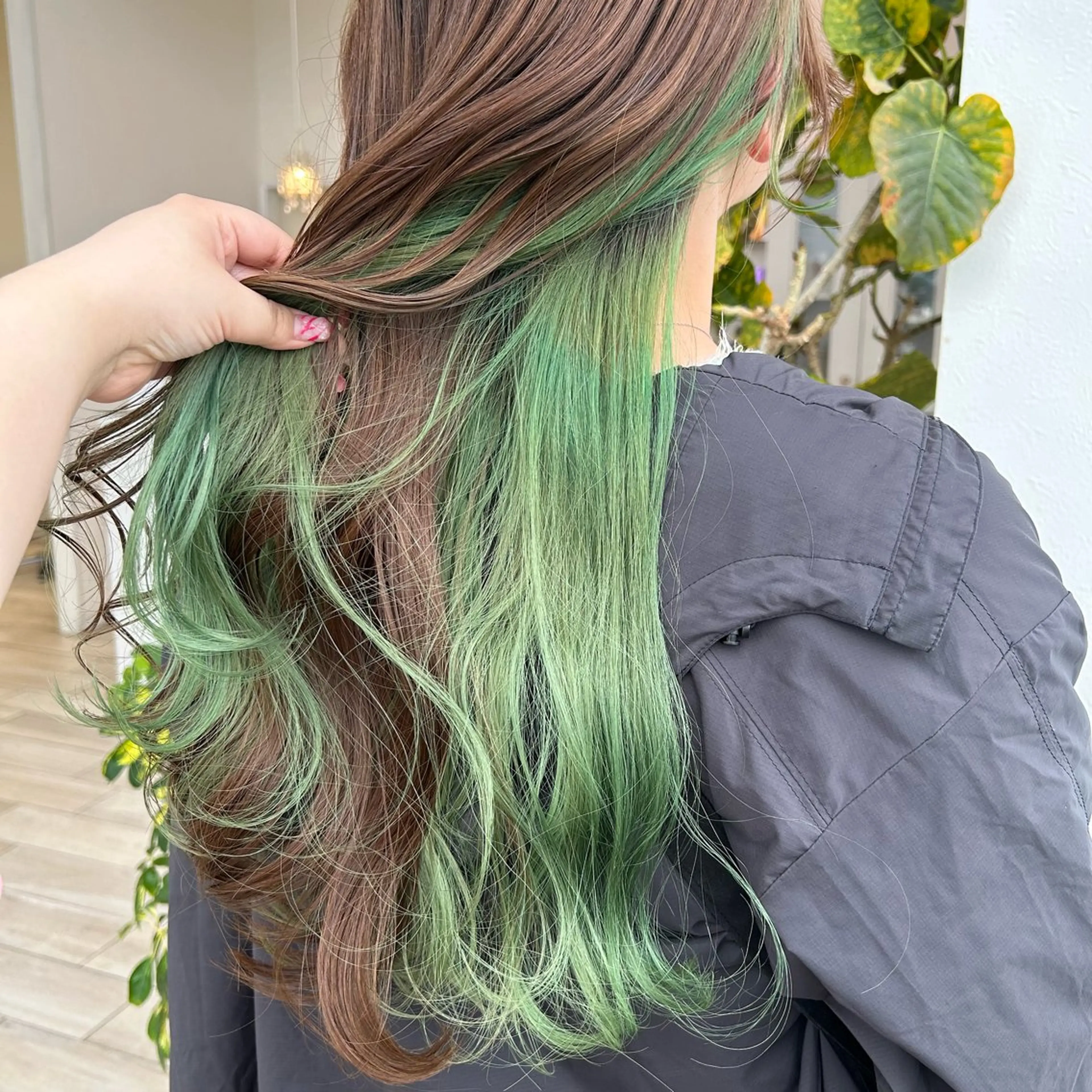 カット＋ブリーチカラー＋オリジナルトリートメントの写真