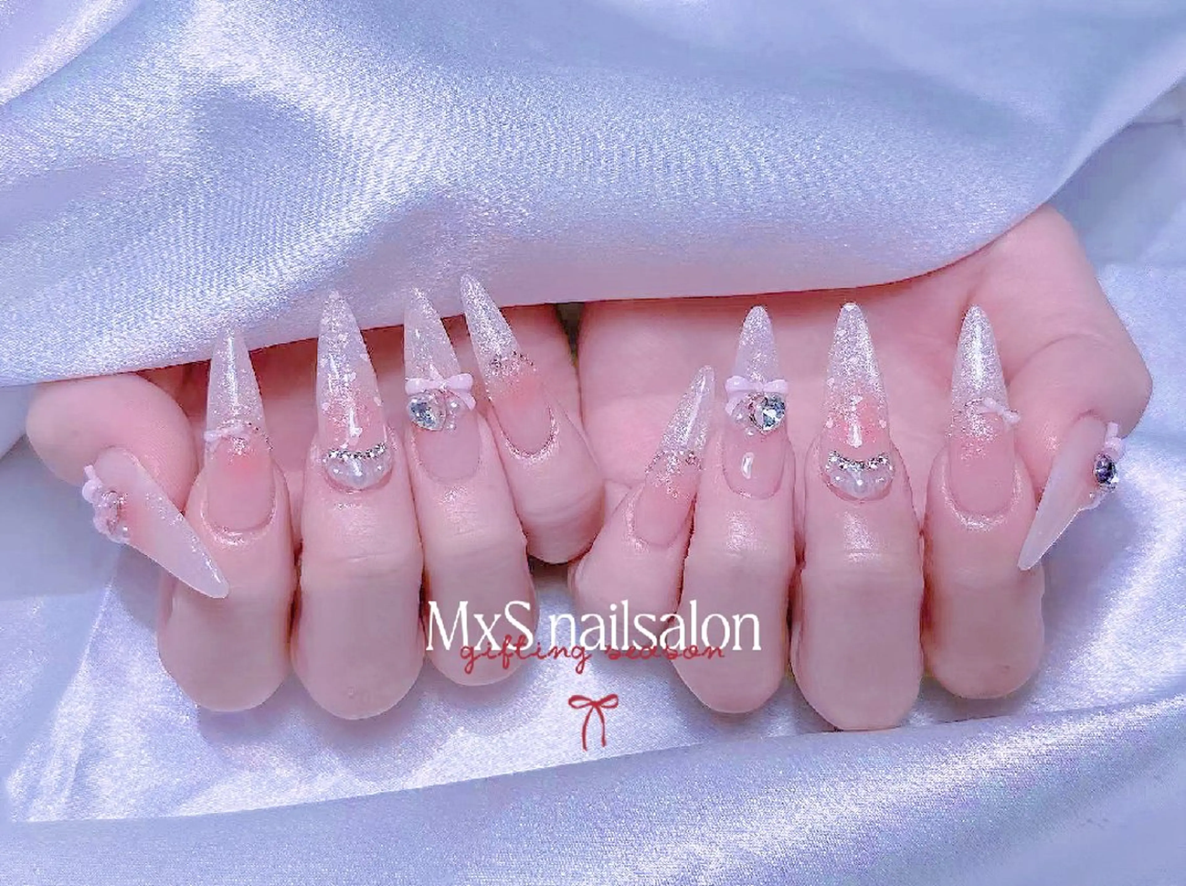 ネイル ハンドネイル ハンドケア MxS リィリィのネイルデザイン