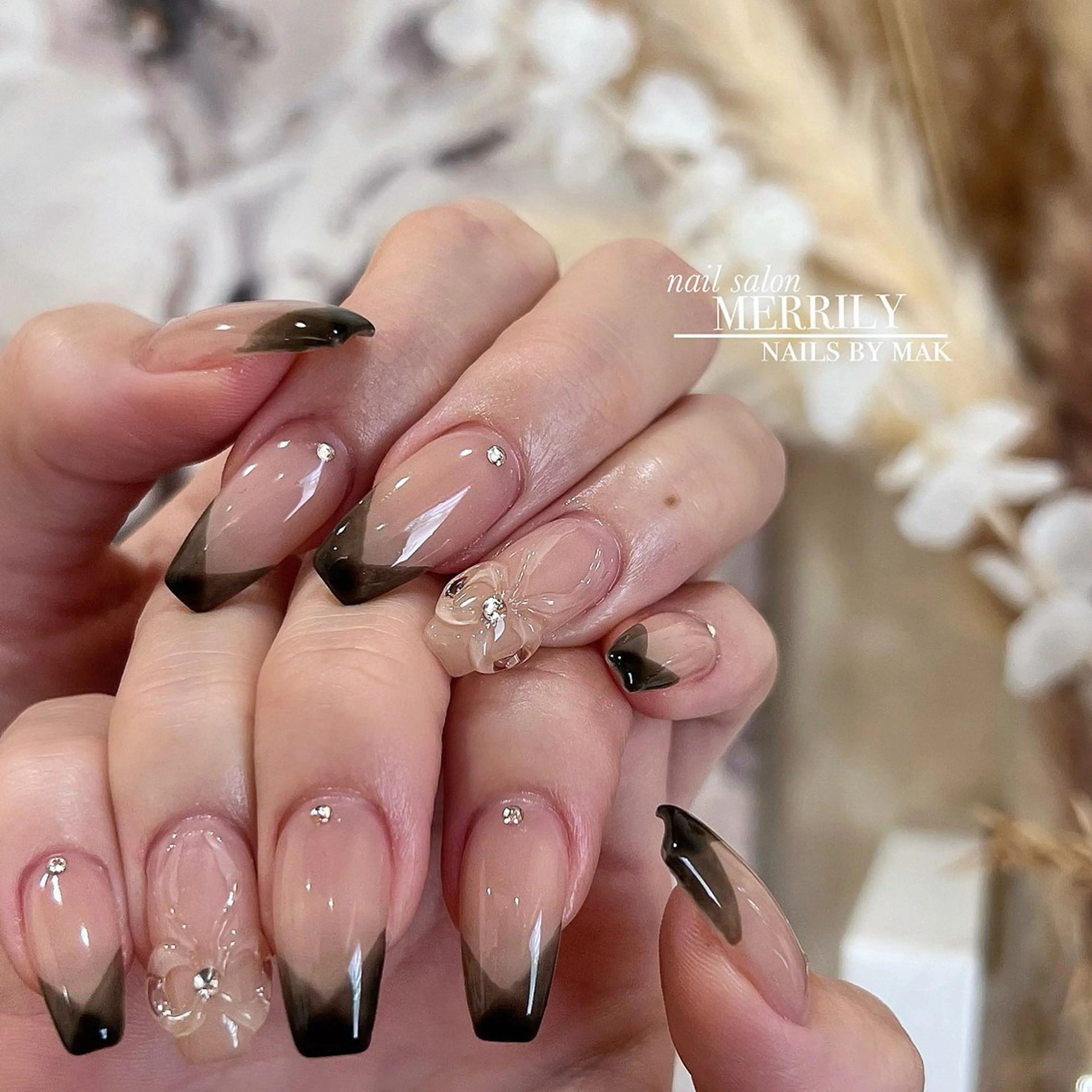 ネイル フレンチネイル ハンドネイル salon de Cheliのネイルデザイン