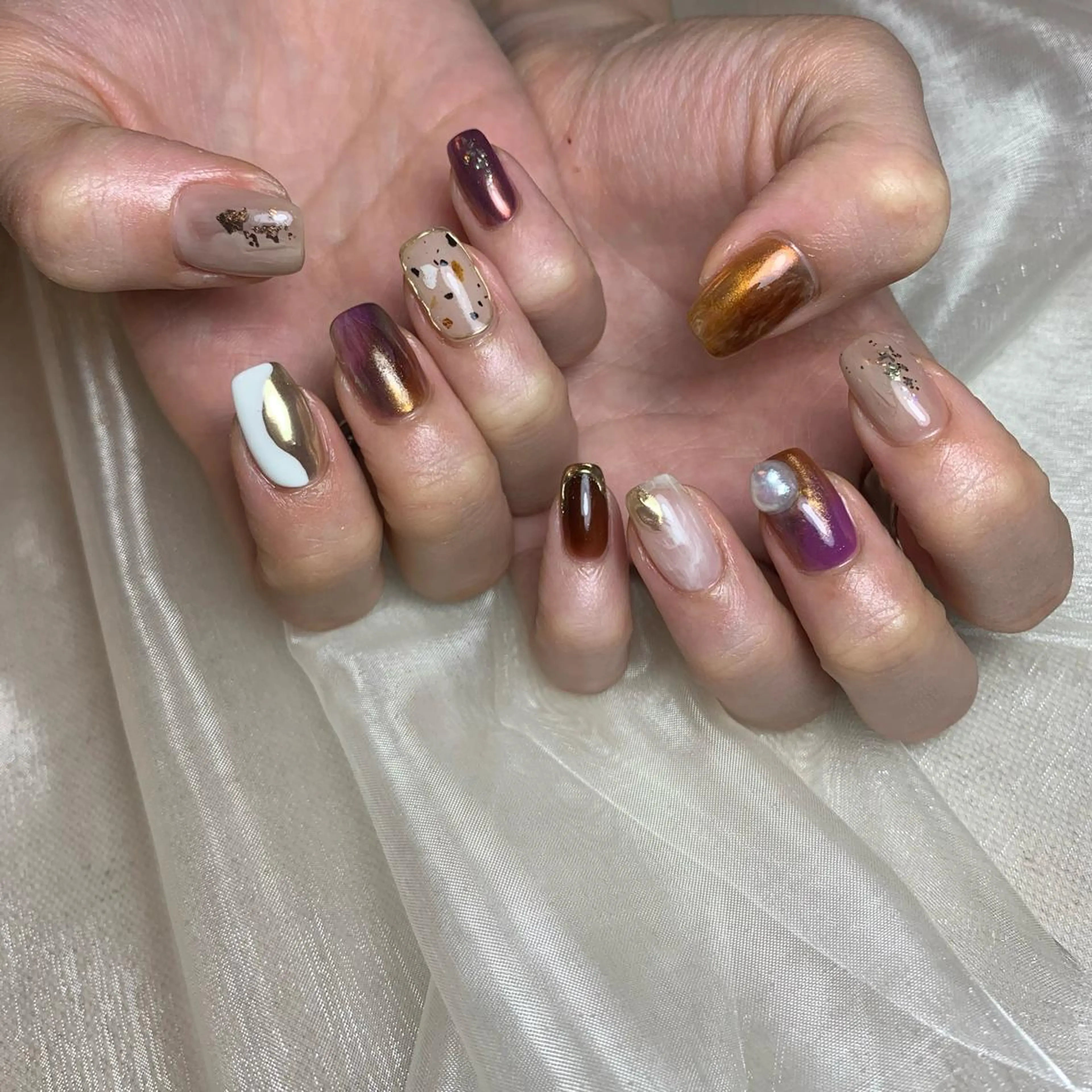 ネイル ハンドネイル 里見 麗のネイルデザイン