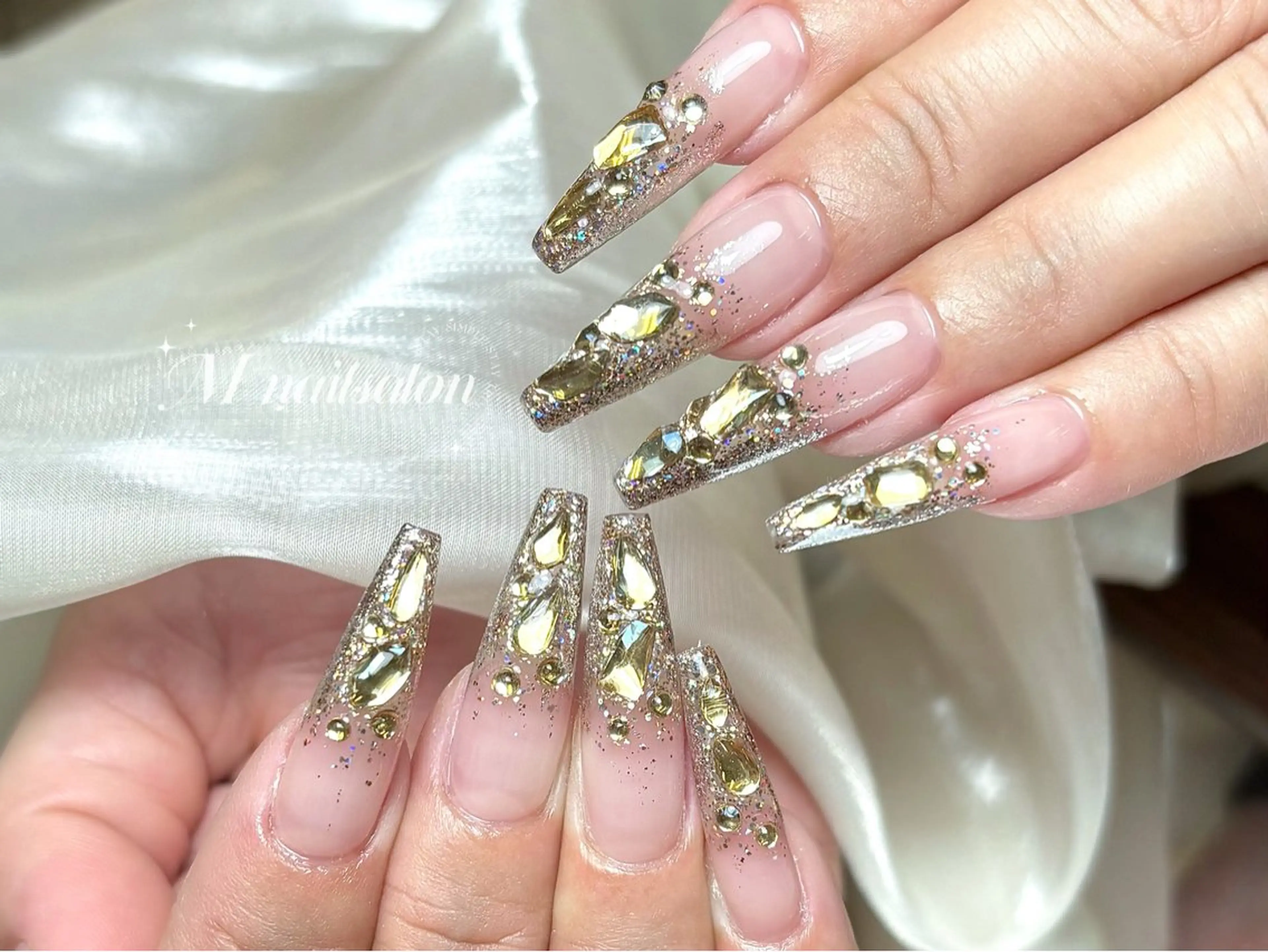 ネイル ハンドネイル M🌷nail 長さだし専門店のネイルデザイン