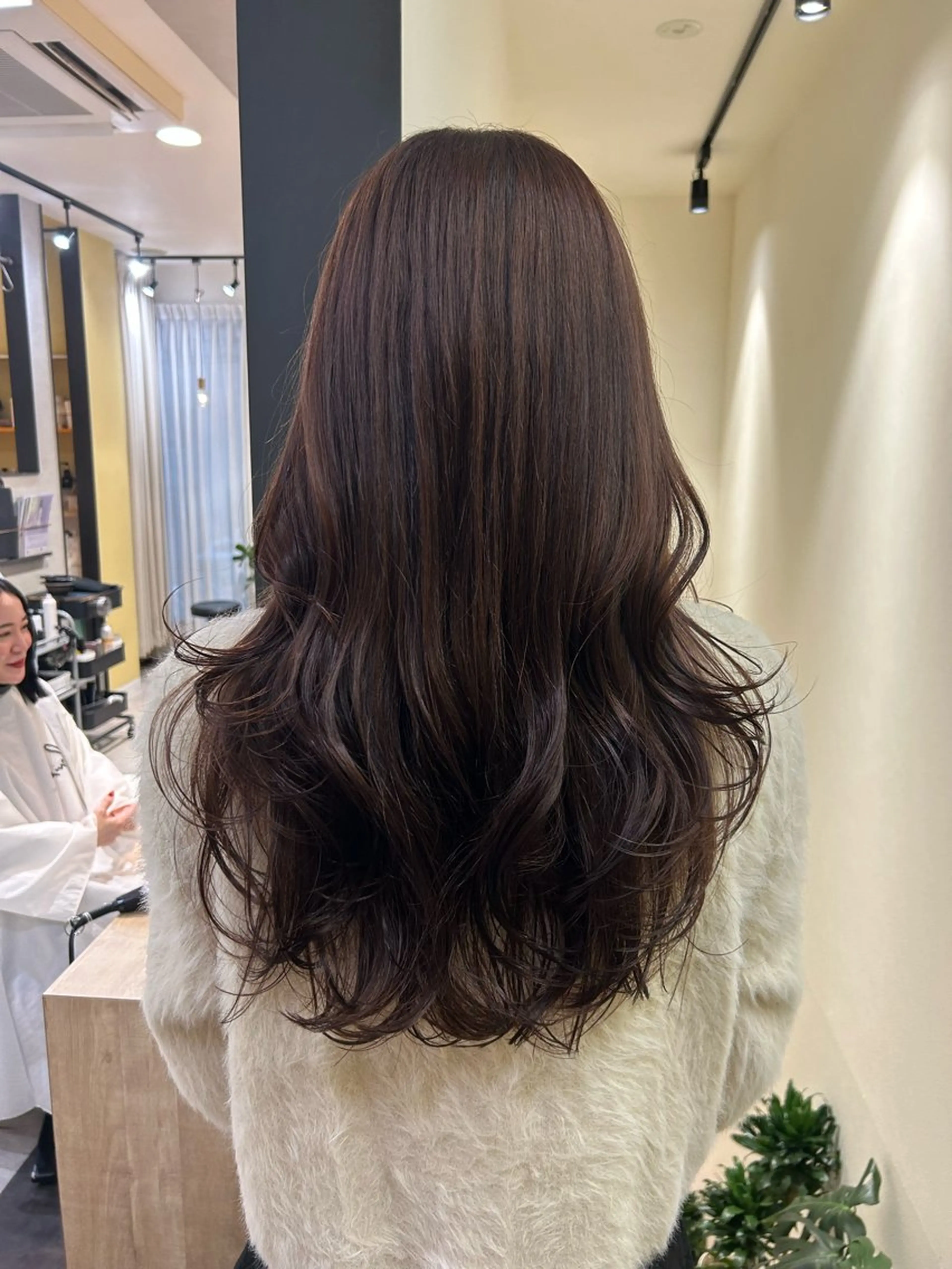 ロング カラー ブラウンカラー カット ヘアカラー トリートメント hub hair レイヤー/透明感のヘアスタイル