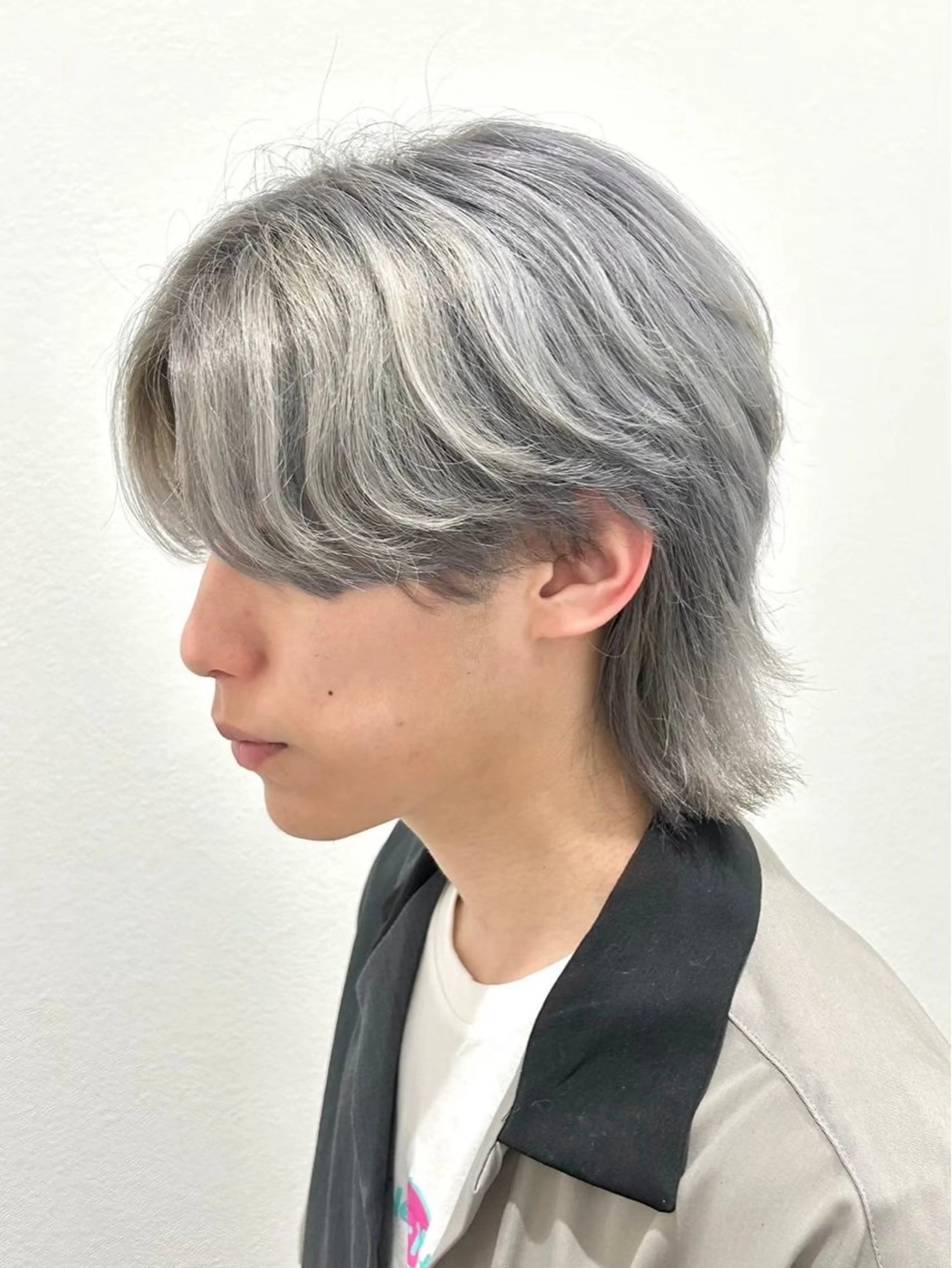 カラー 大沼 那奈のヘアスタイル
