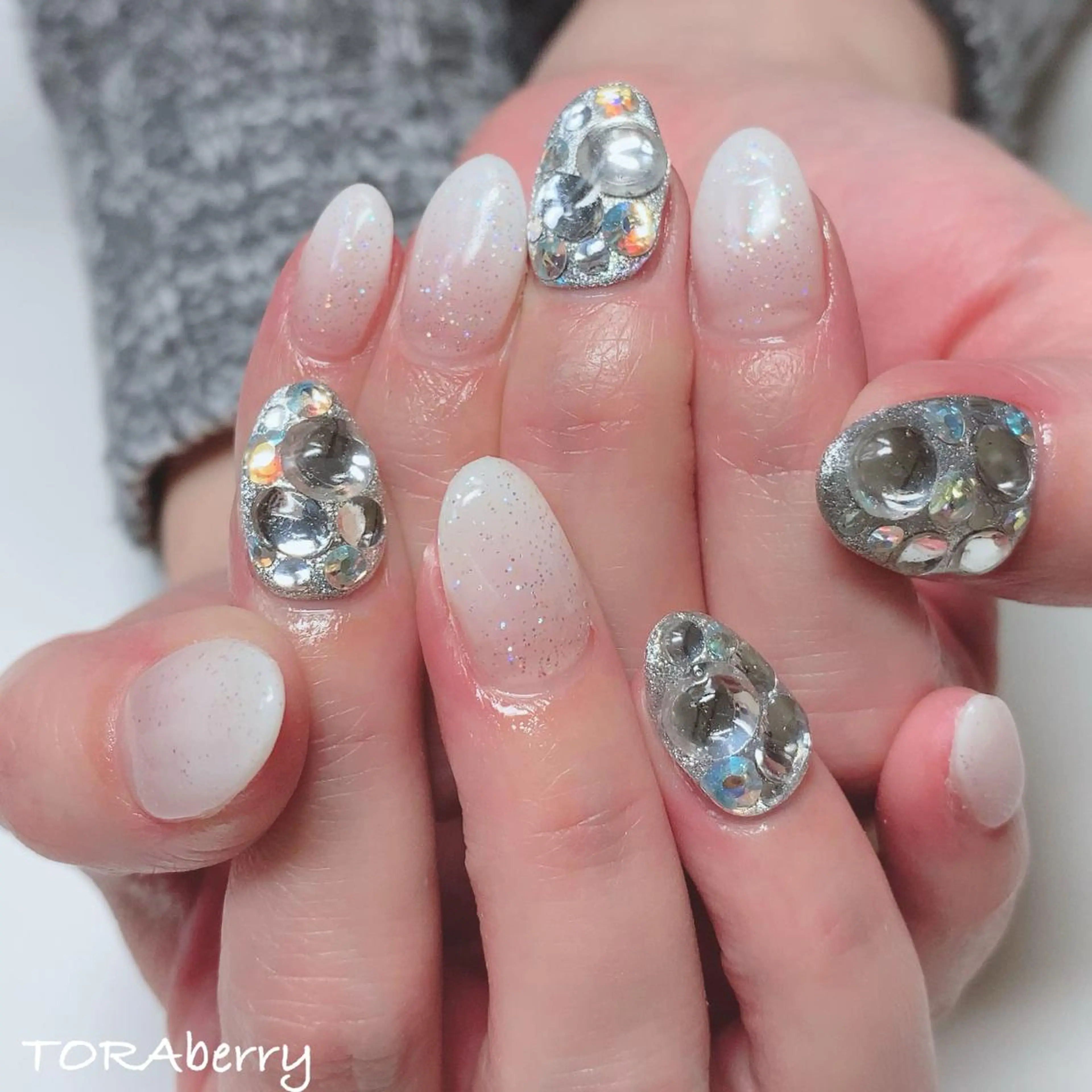 ネイル ネイリスト なつみのネイルデザイン