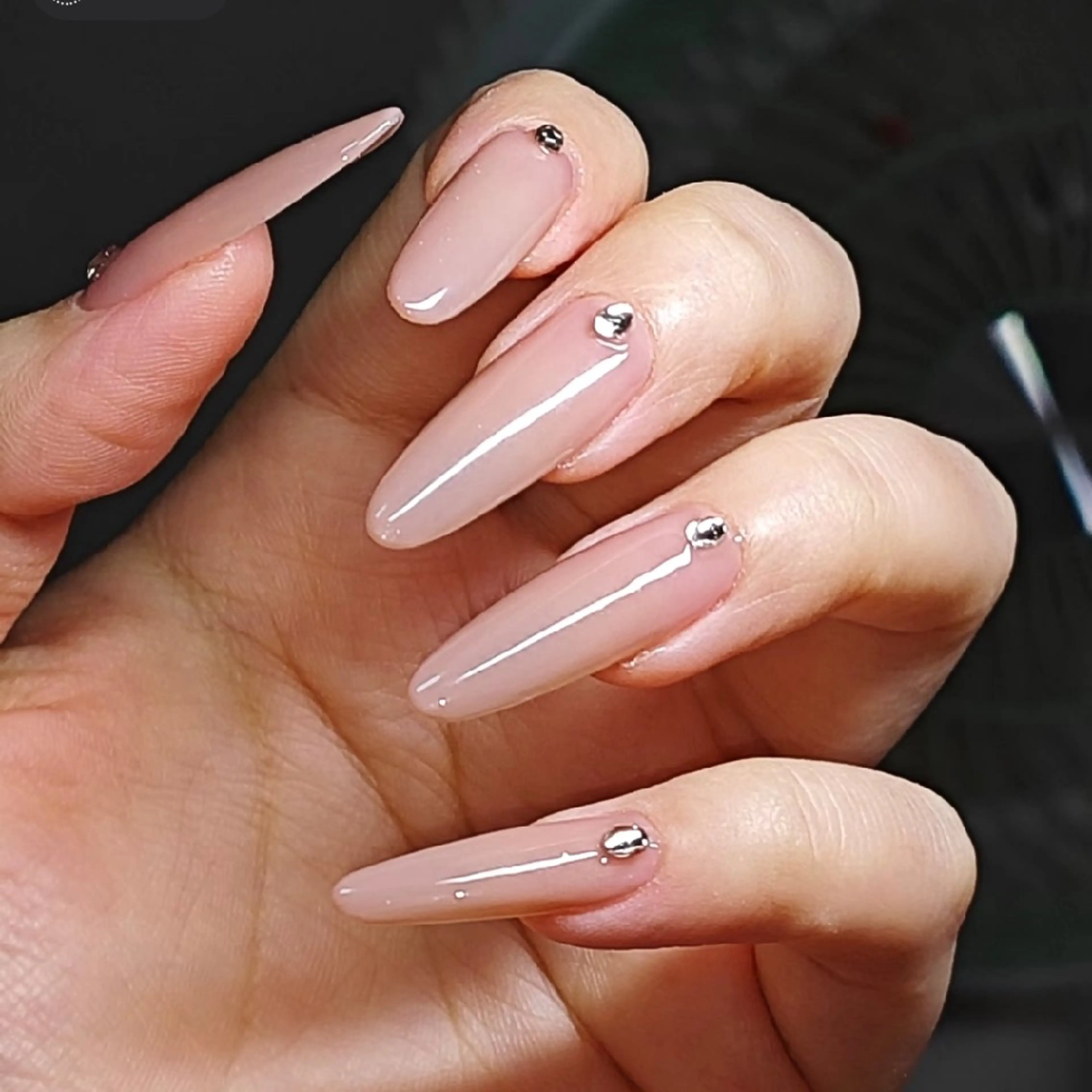 ネイル ネイルチップ ハンドネイル ハンドケア ヨ ルのネイルデザイン