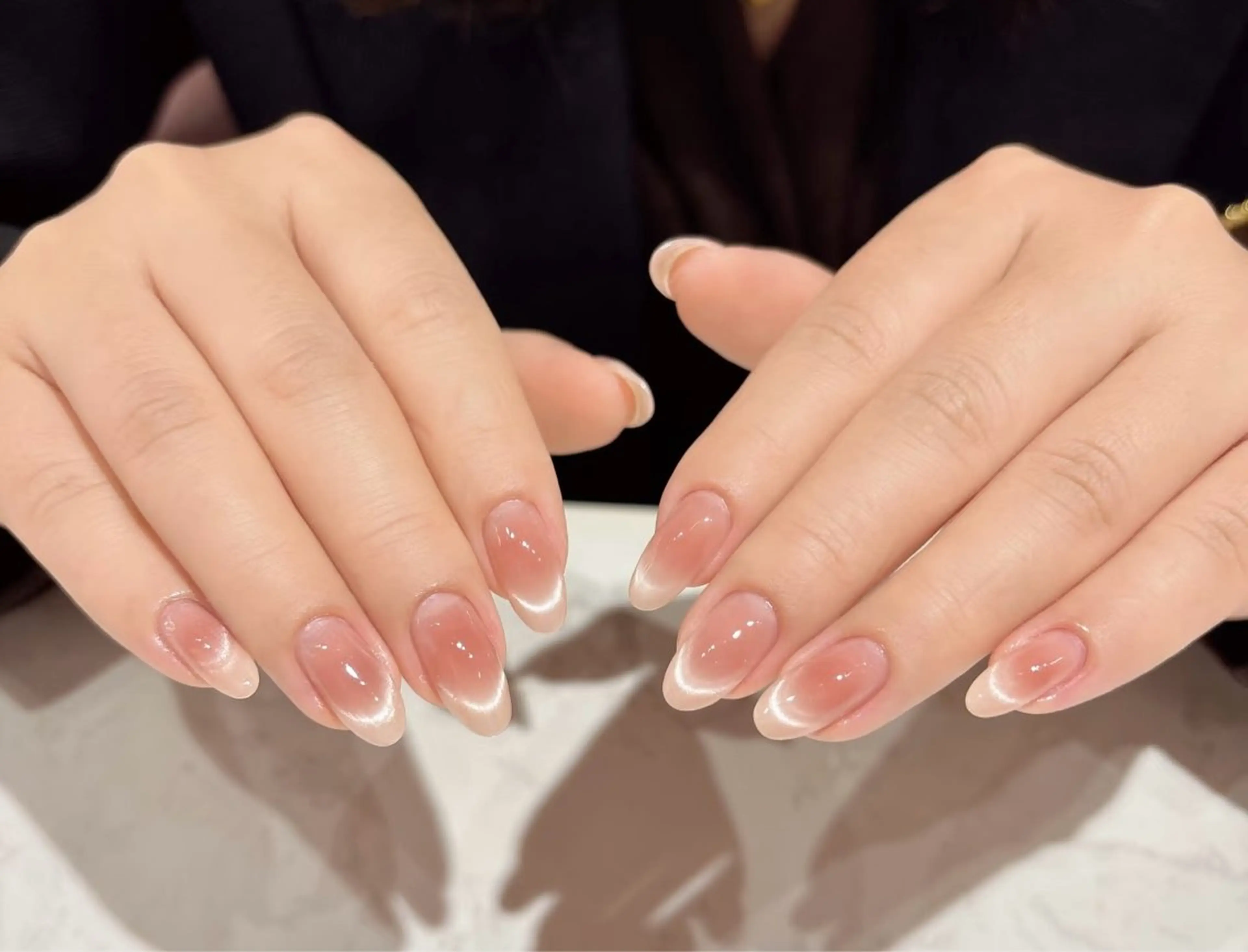 ネイル チークネイル フレンチネイル マグネットネイル ハンドネイル DoReMiサロン チョウのネイルデザイン