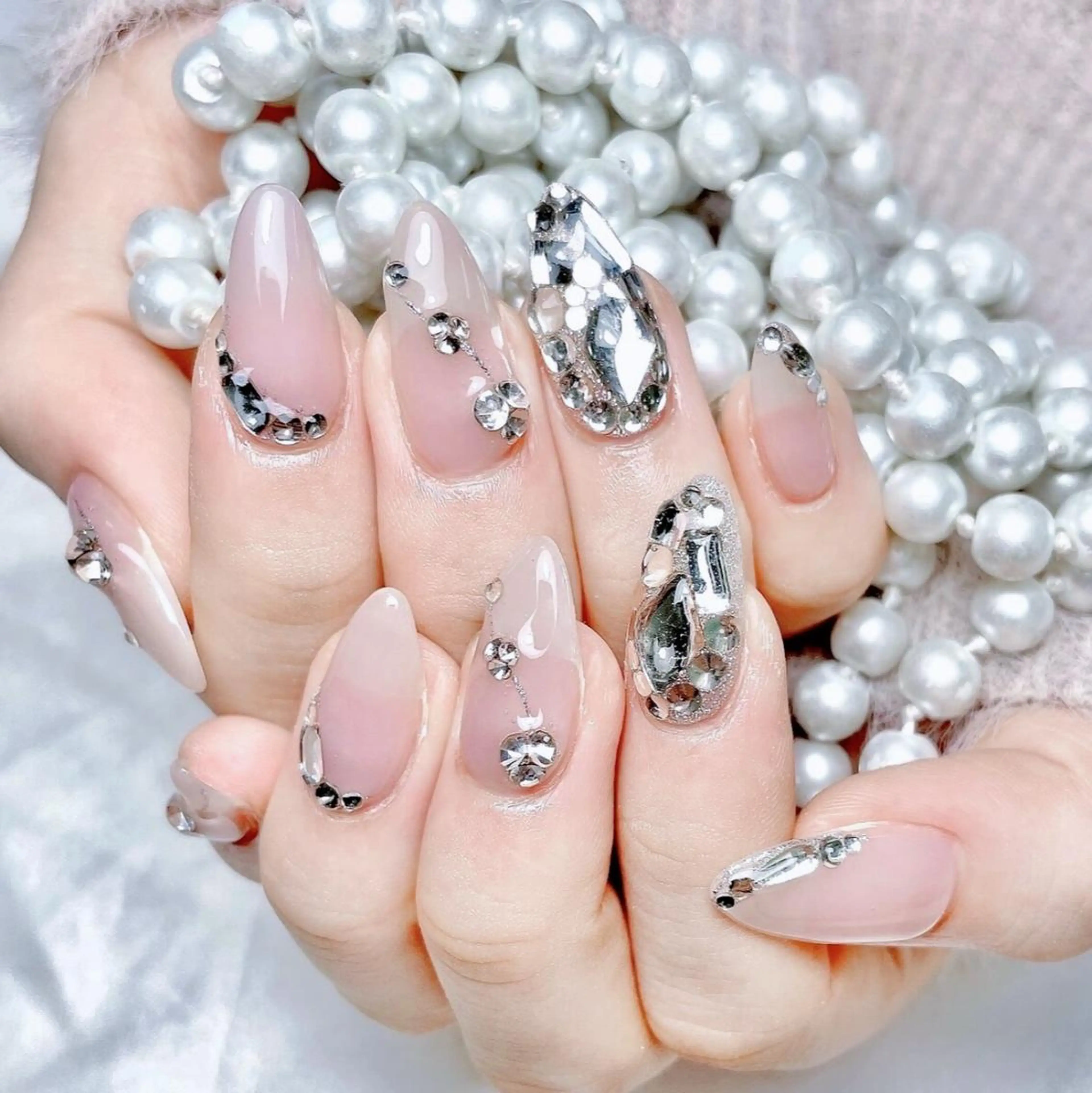 ネイル Aurum nailのネイルデザイン