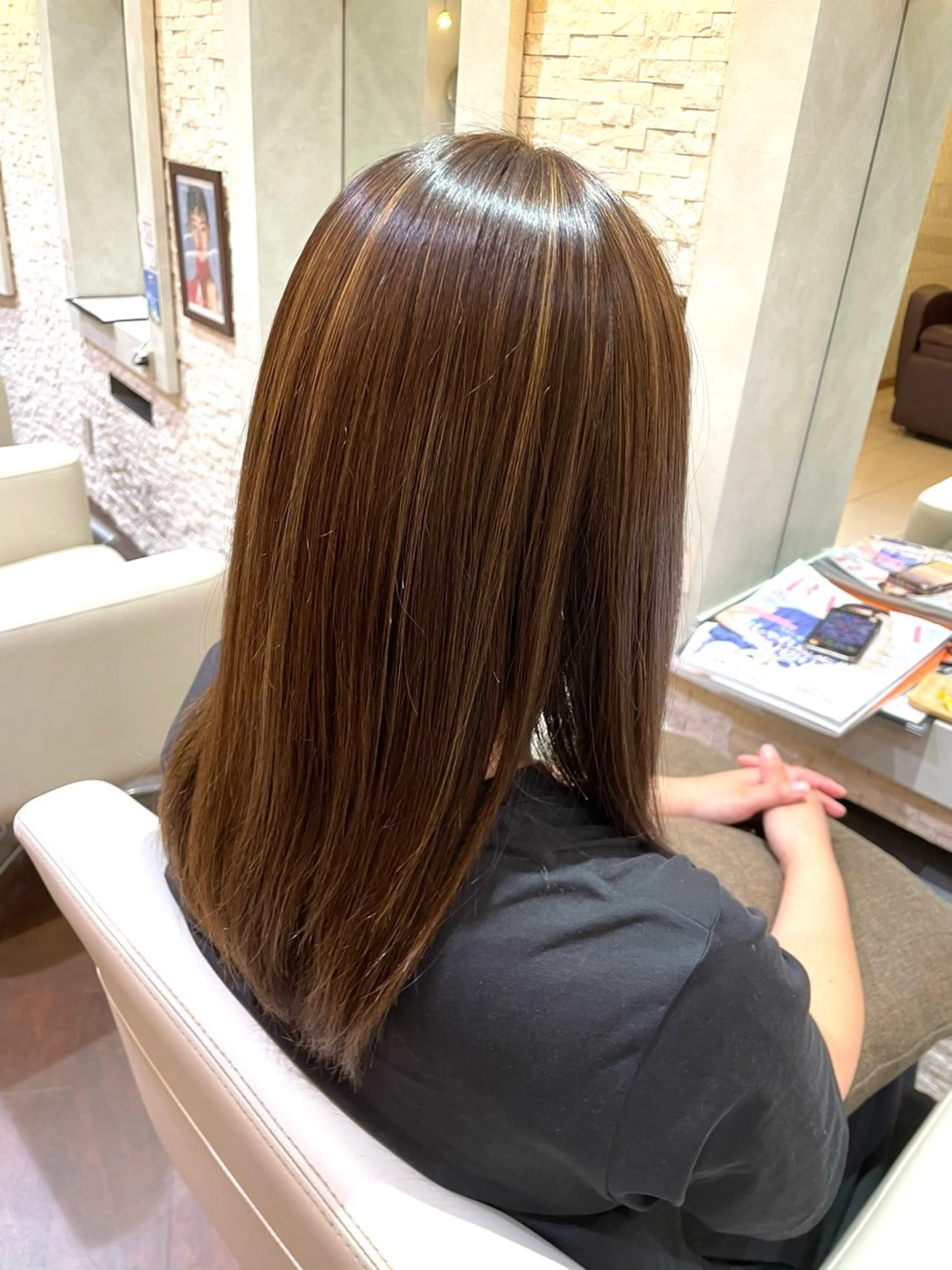 セミロング カラー 黒坂 唯奈 /パーマとボブ特化のヘアスタイル