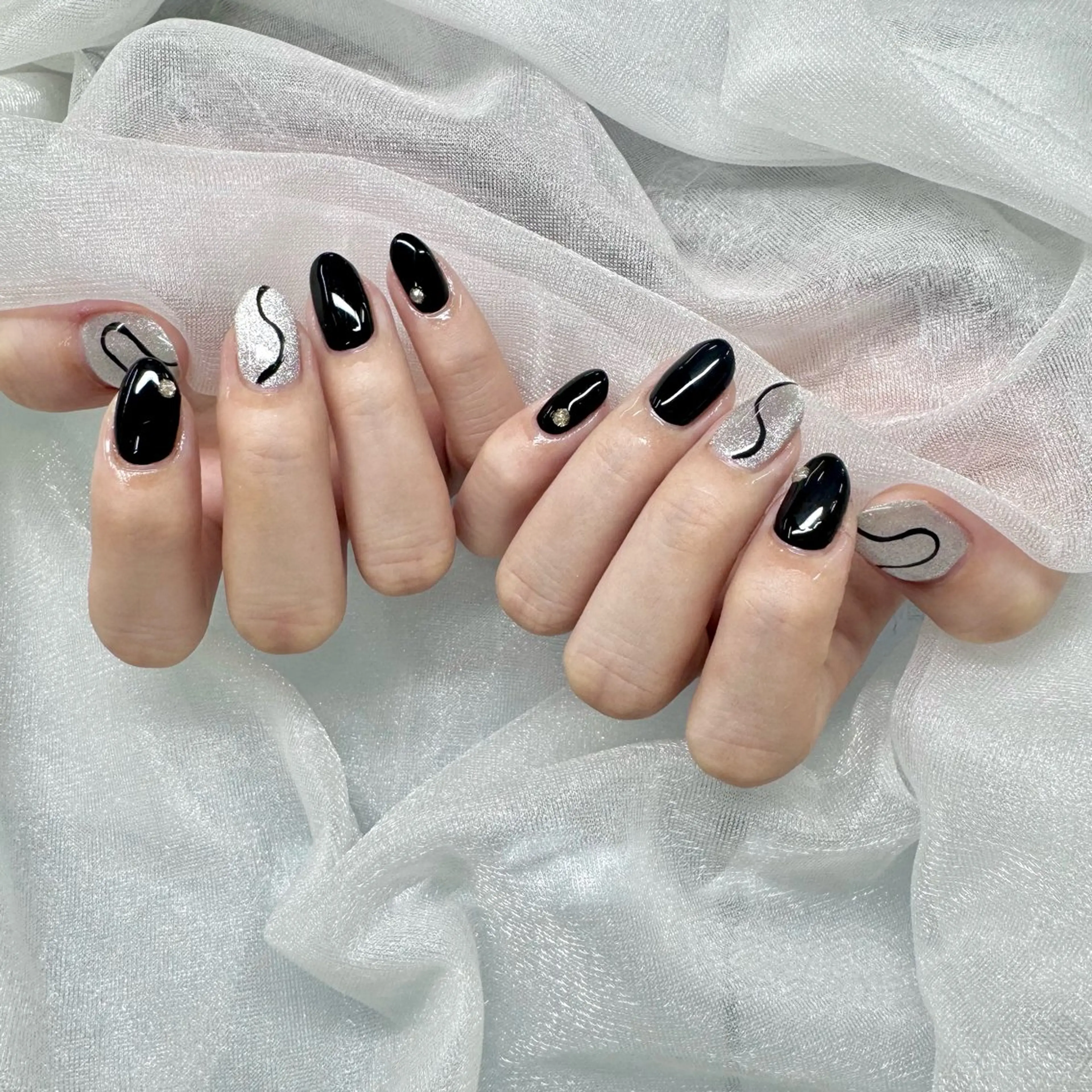 ネイル 山岸 夏菜のネイルデザイン