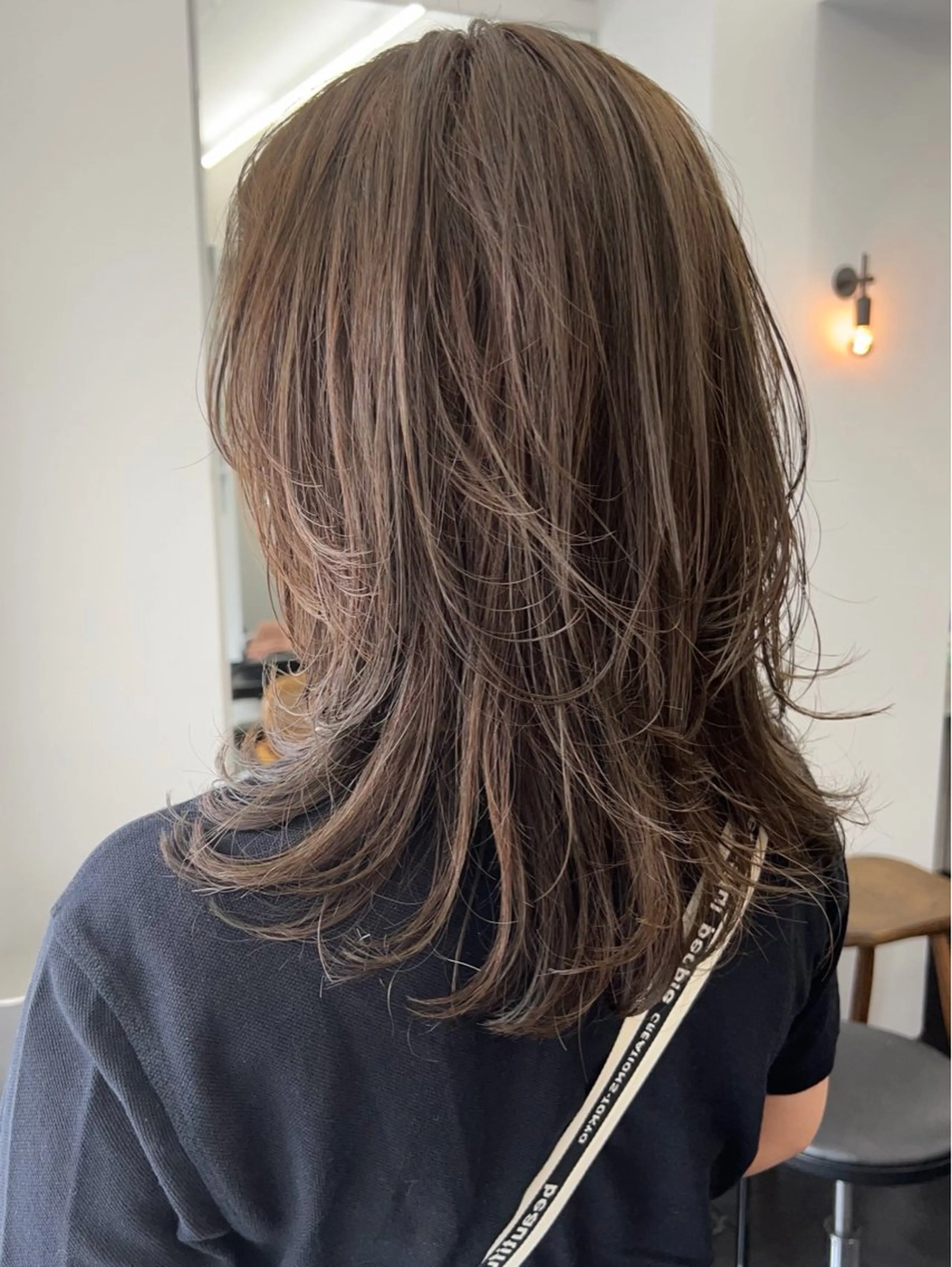セミロング カラー カット ヘアカラー トリートメント manami (sibell)のヘアスタイル