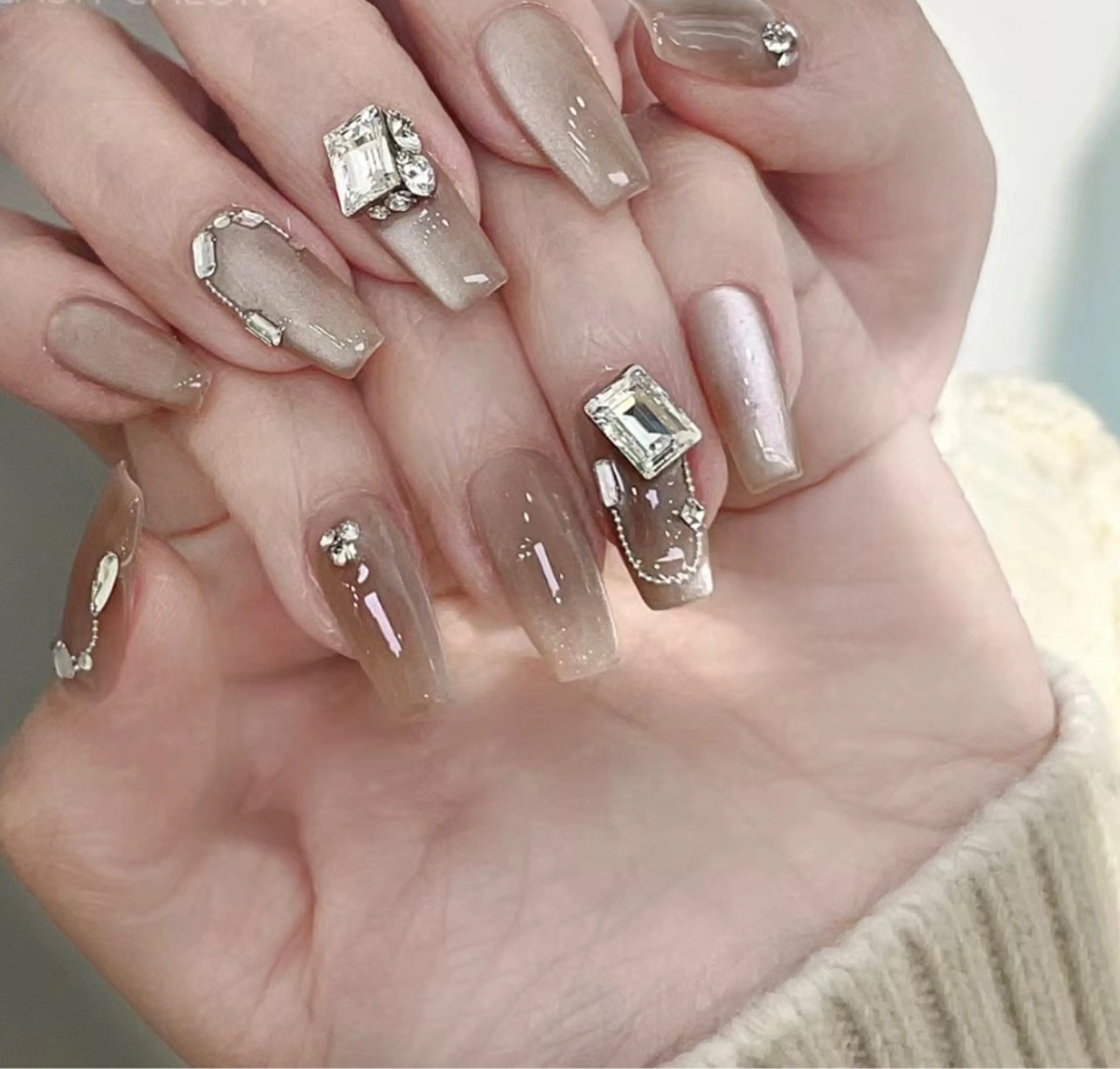 ネイル ハンドネイル LULU Nail salonみどりのネイルデザイン