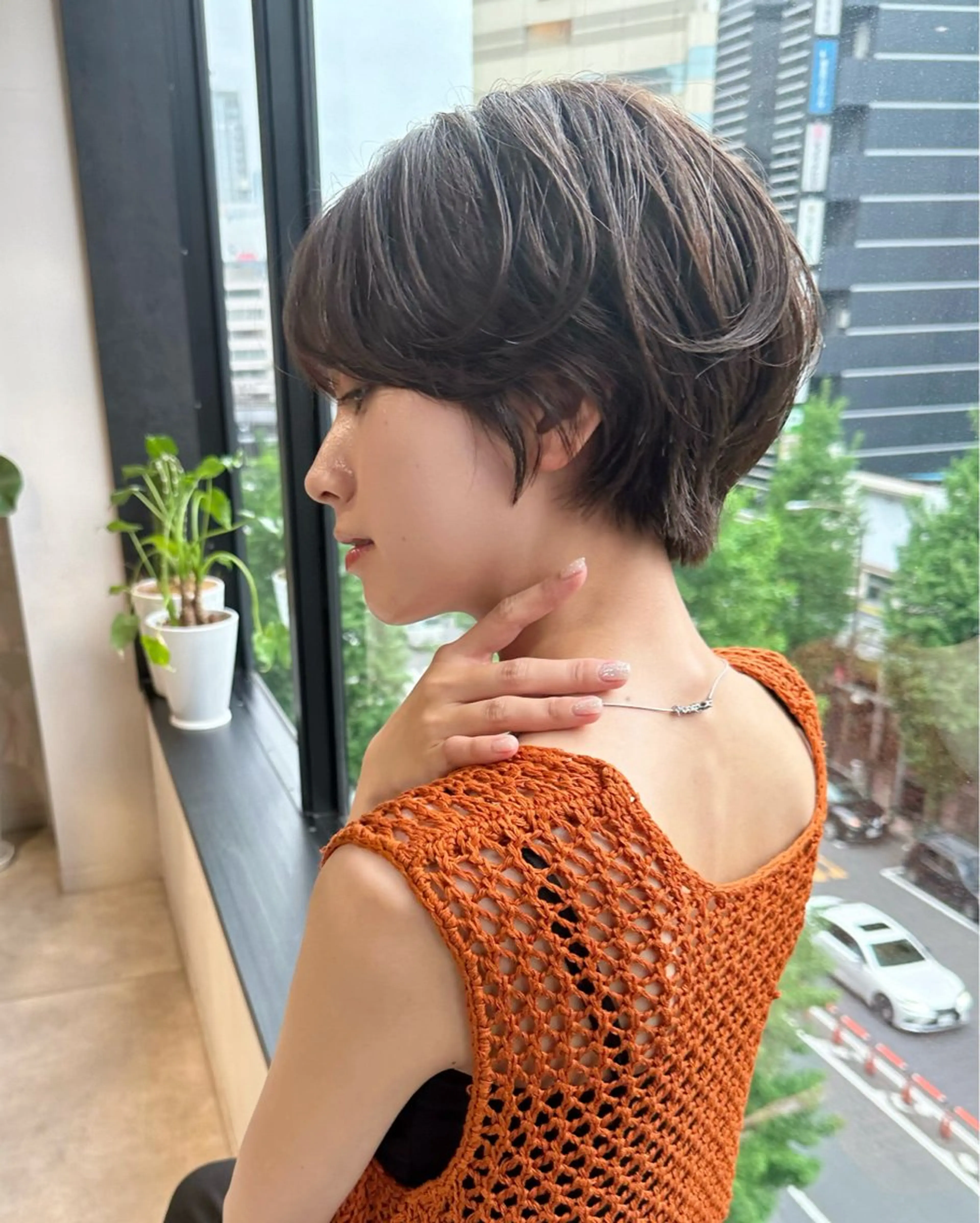 ショート カラー ハイライトカラー インナーカラー ハイライト 髪質改善 レイヤーカット カット ヘアカラー トリートメント 透明感カラー/ボブ /佐藤伶のヘアスタイル