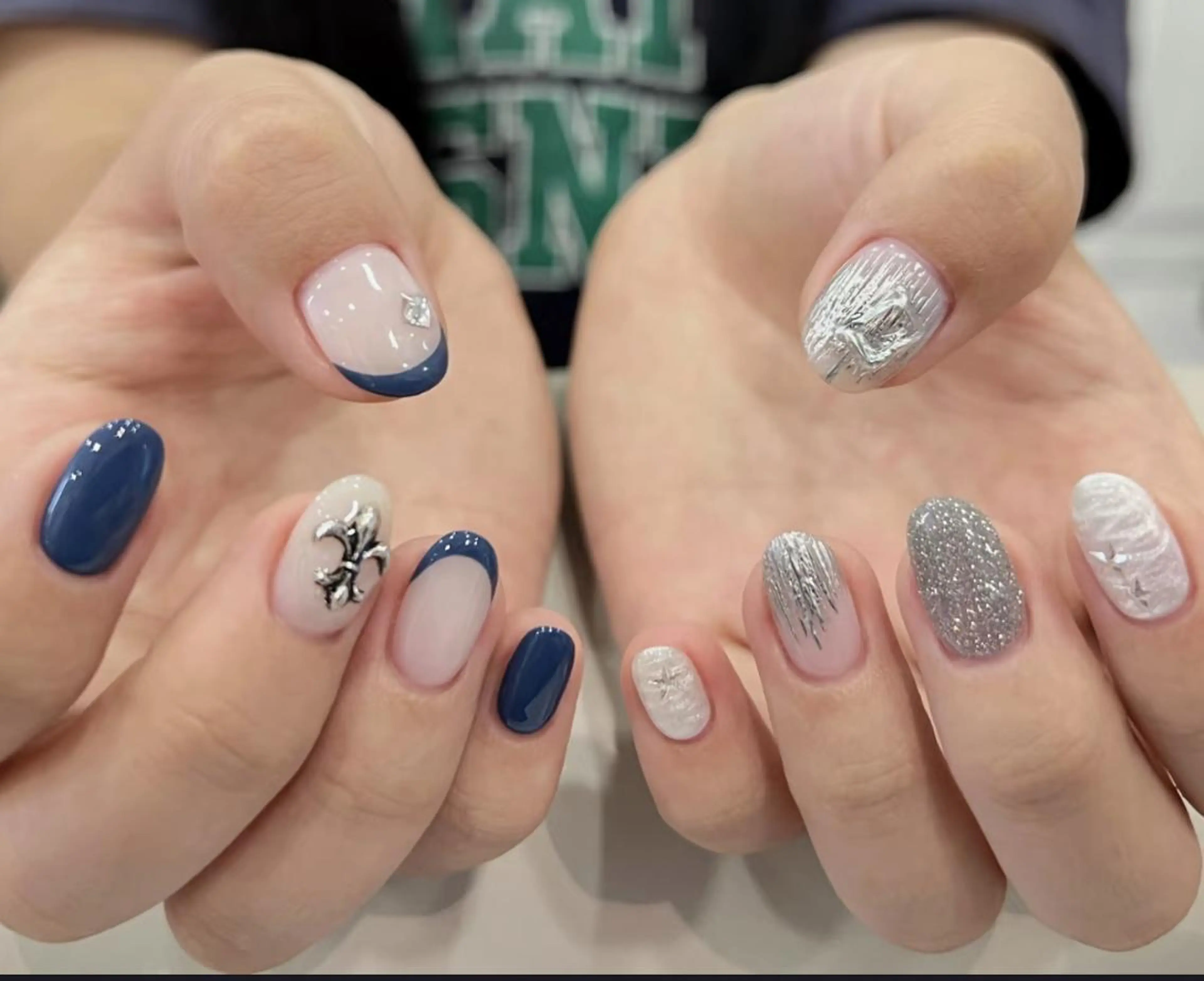 ネイル ハンドネイル エリ🫧 nail池袋東口のネイルデザイン