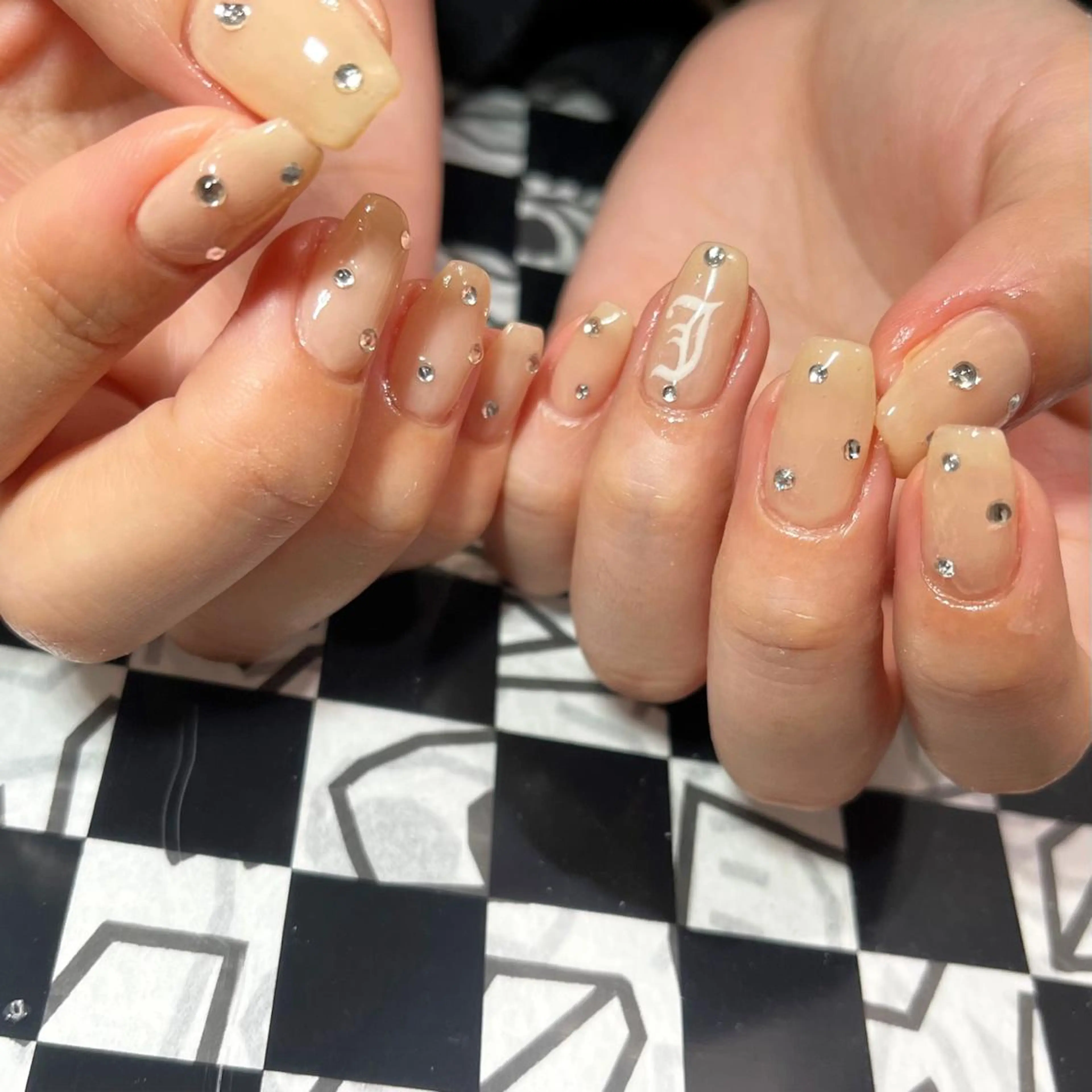 ネイル アートネイル ストーンネイル Nail Salon  Kのネイルデザイン