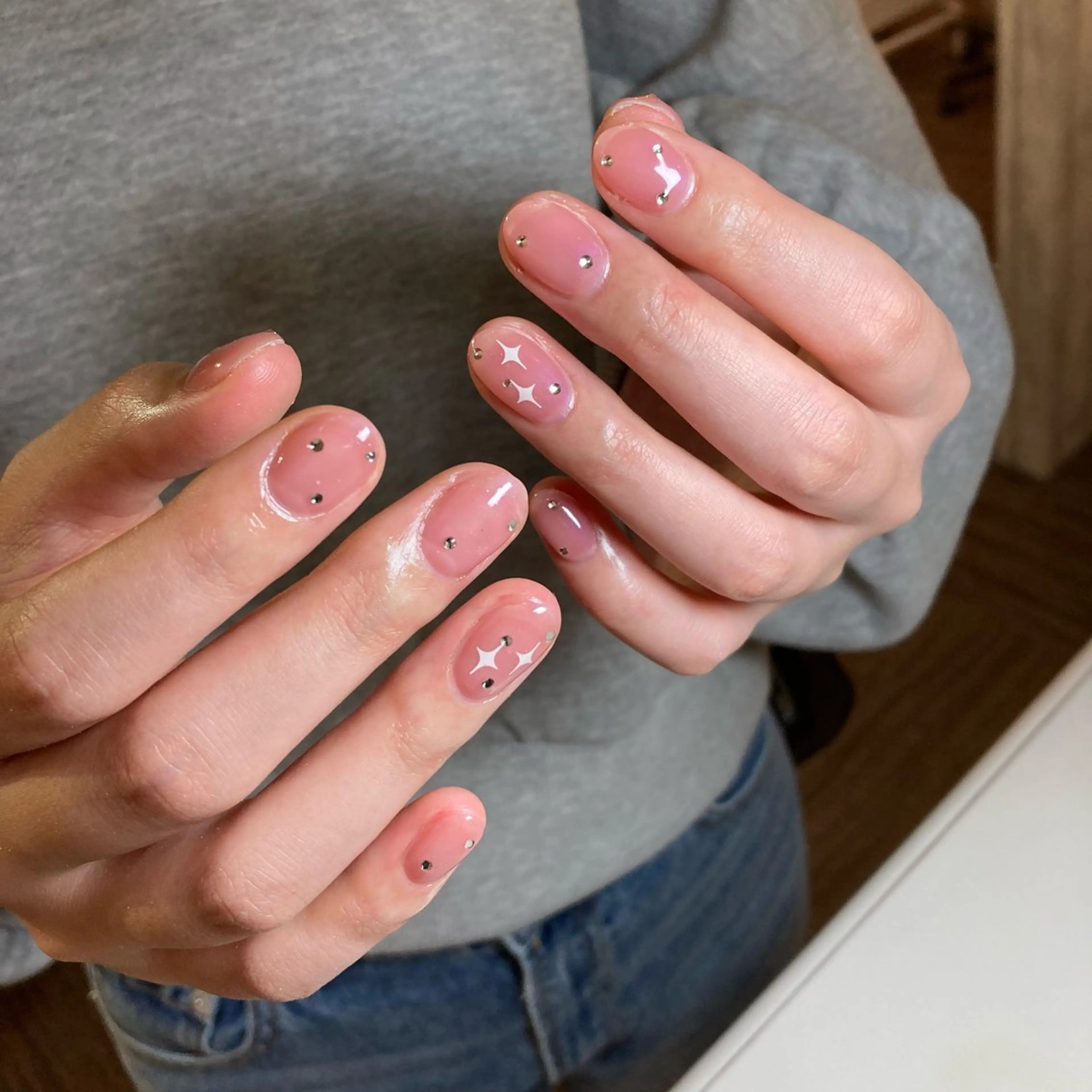 ネイル アートネイル 韓国ネイル マットネイル ミラーネイル ニュアンスネイル 🎀 D.d _nailのネイルデザイン