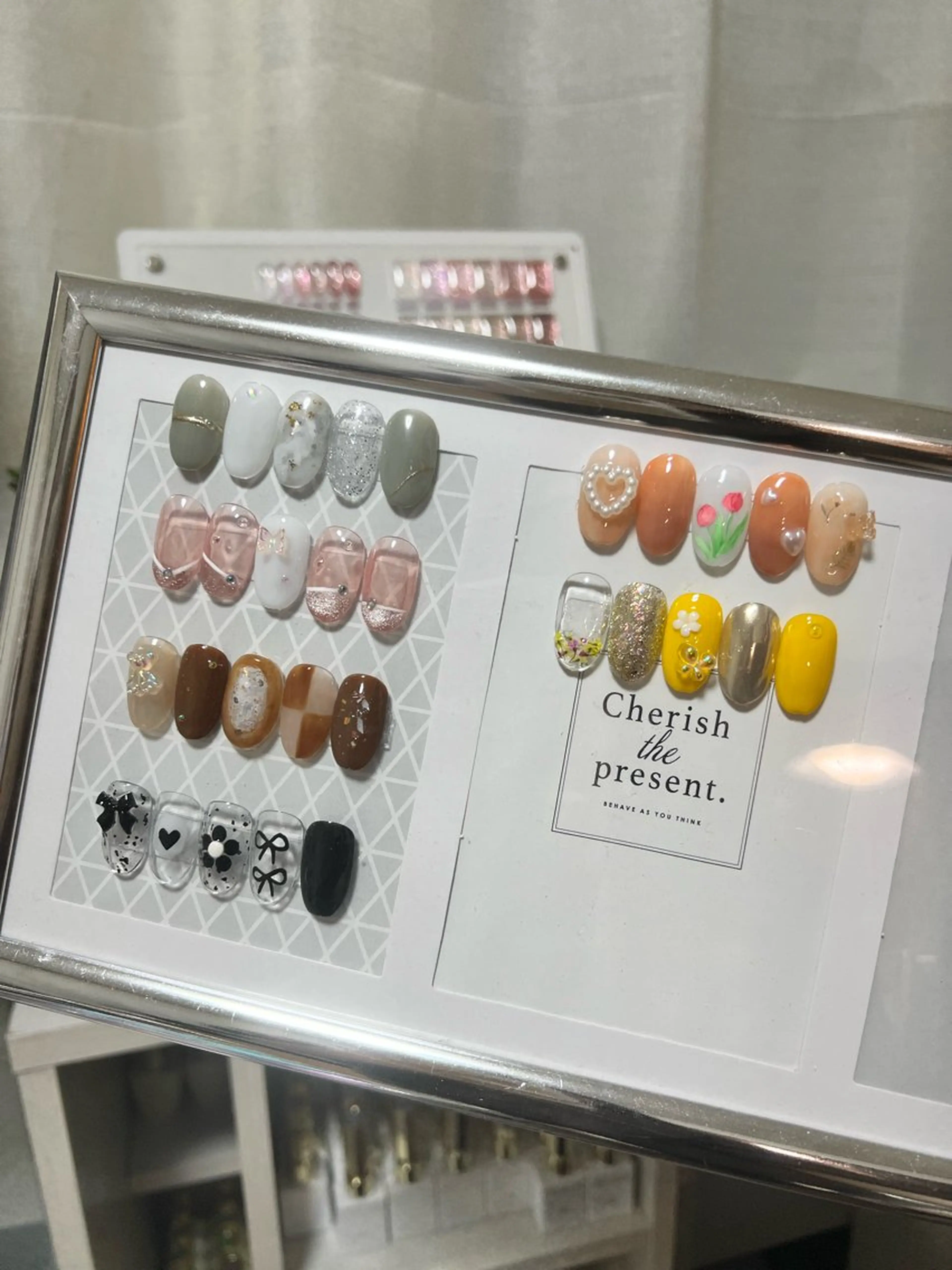 ネイル Kawaii ChibaNailのネイルデザイン