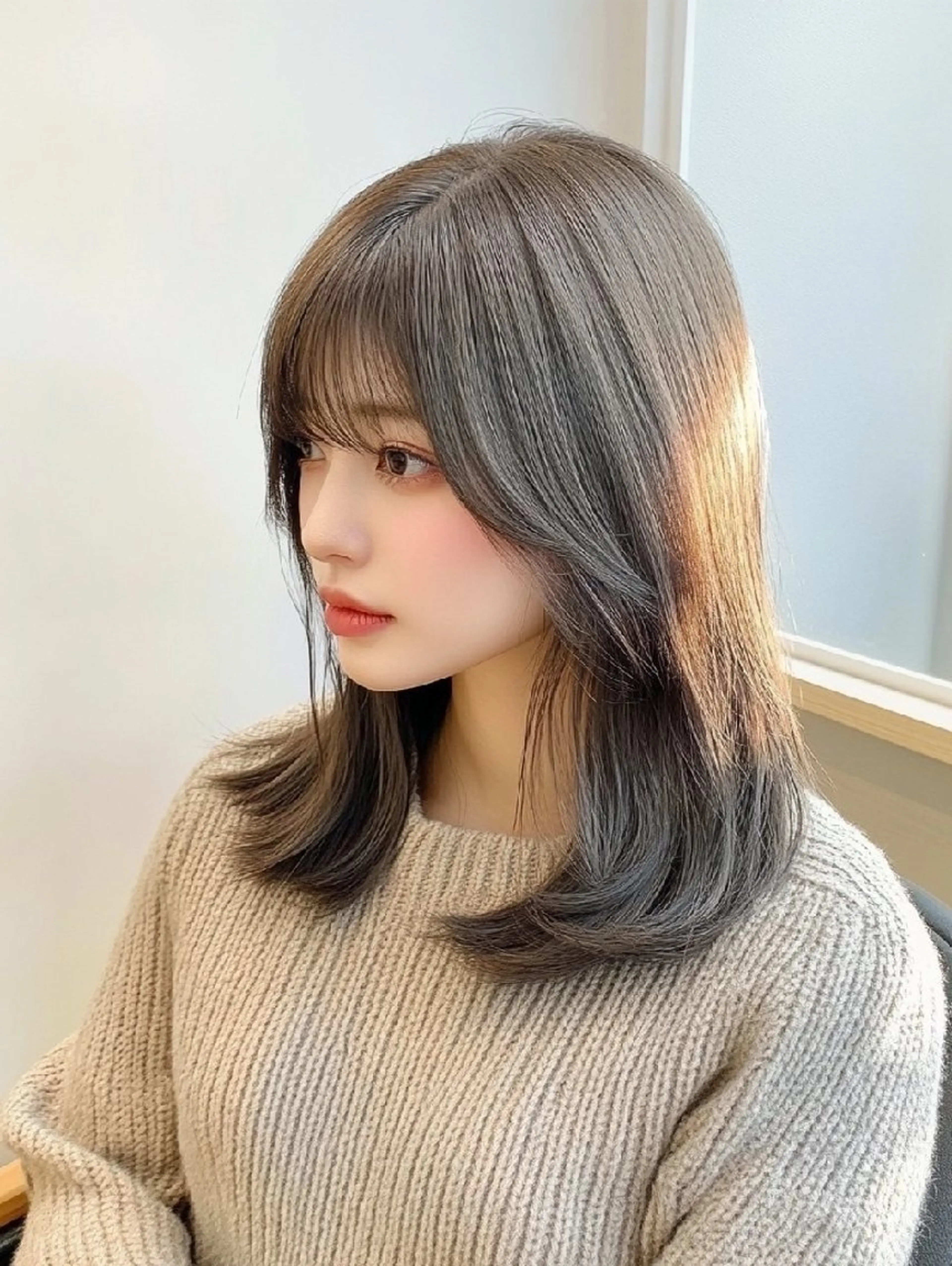 カラー 束感まつぱ🥑🤍 NATUKI🤍のヘアスタイル