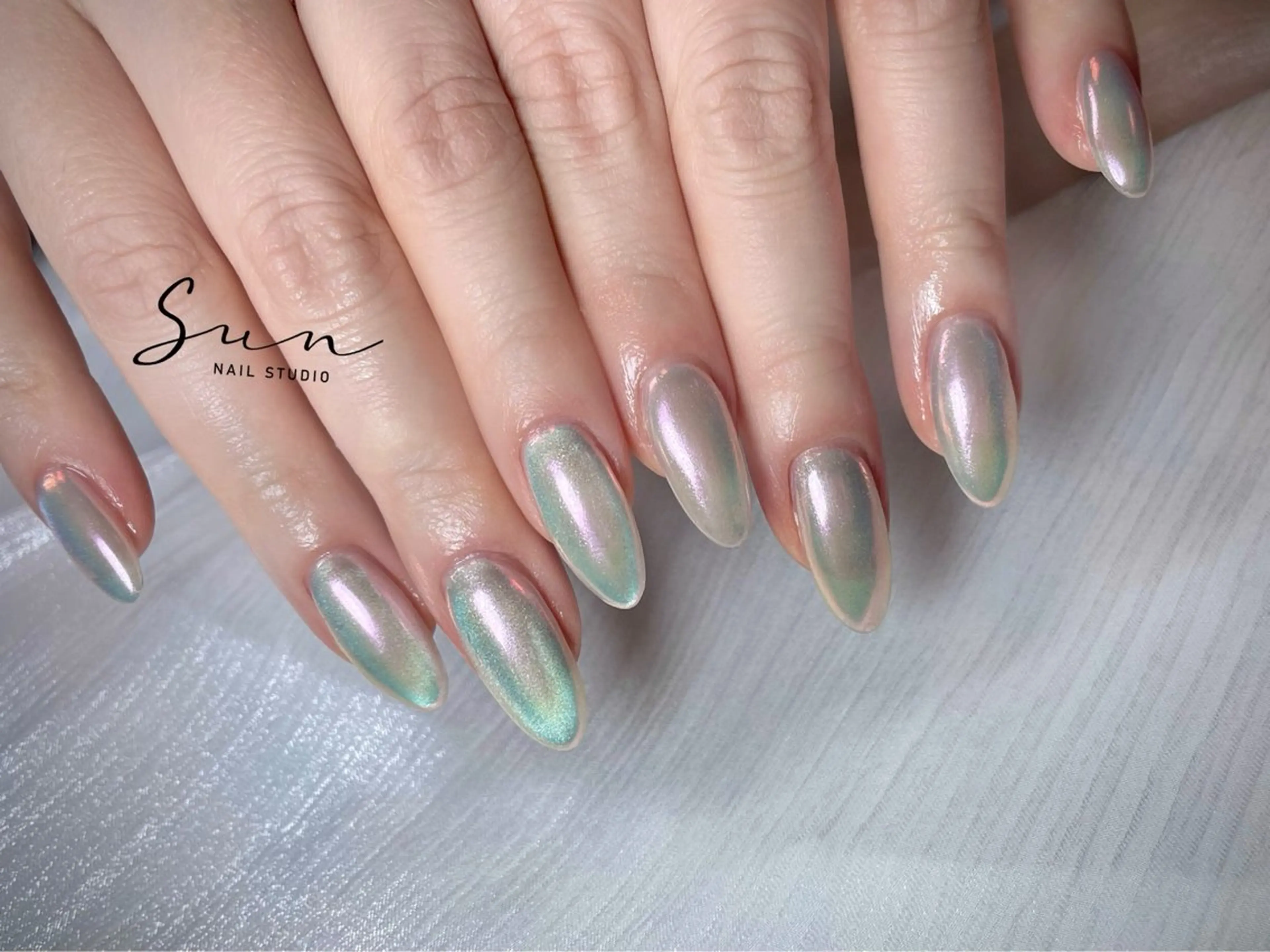 ネイル ミラーネイル SUN nail上本町のネイルデザイン