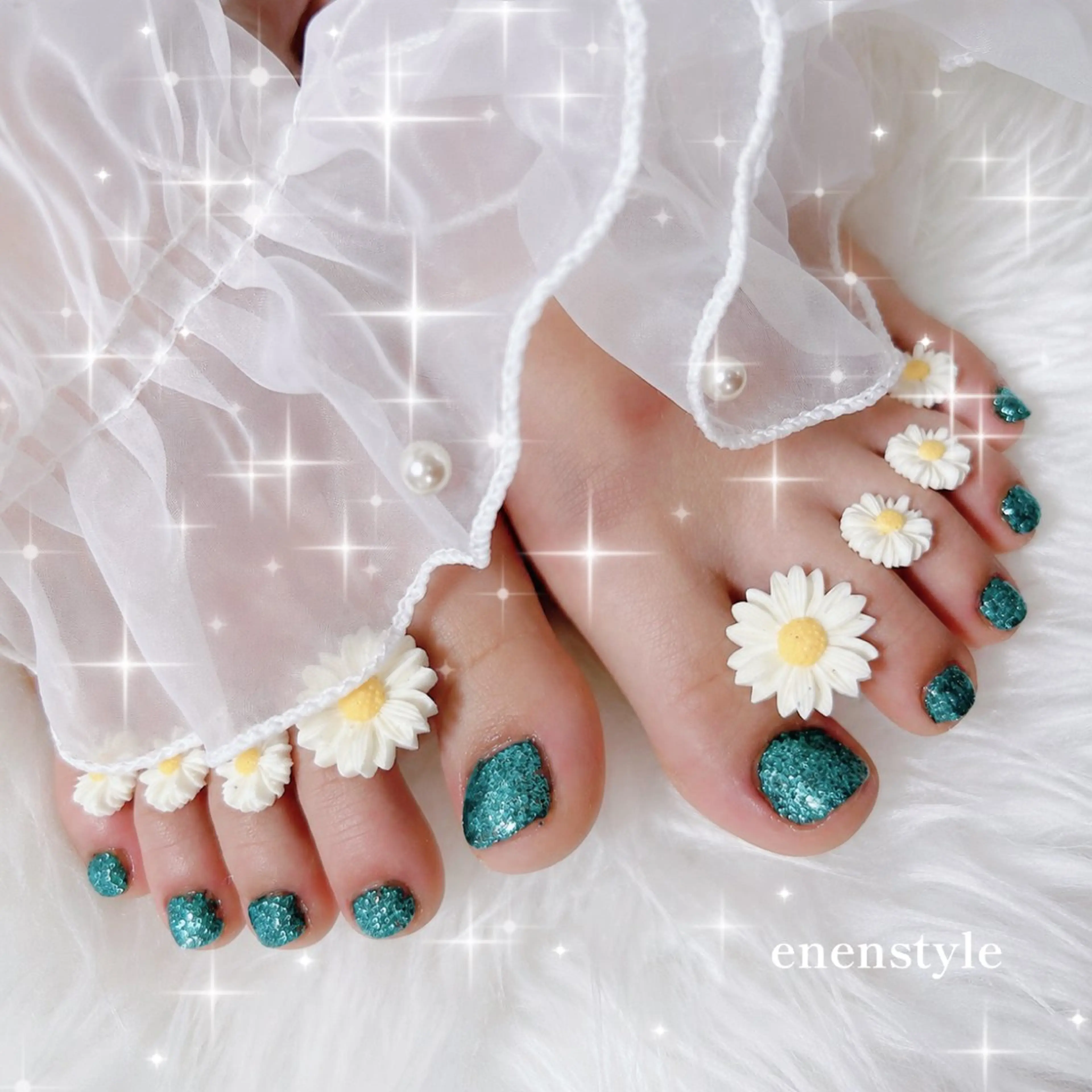 ネイル フットネイル enenstyle YUAのネイルデザイン