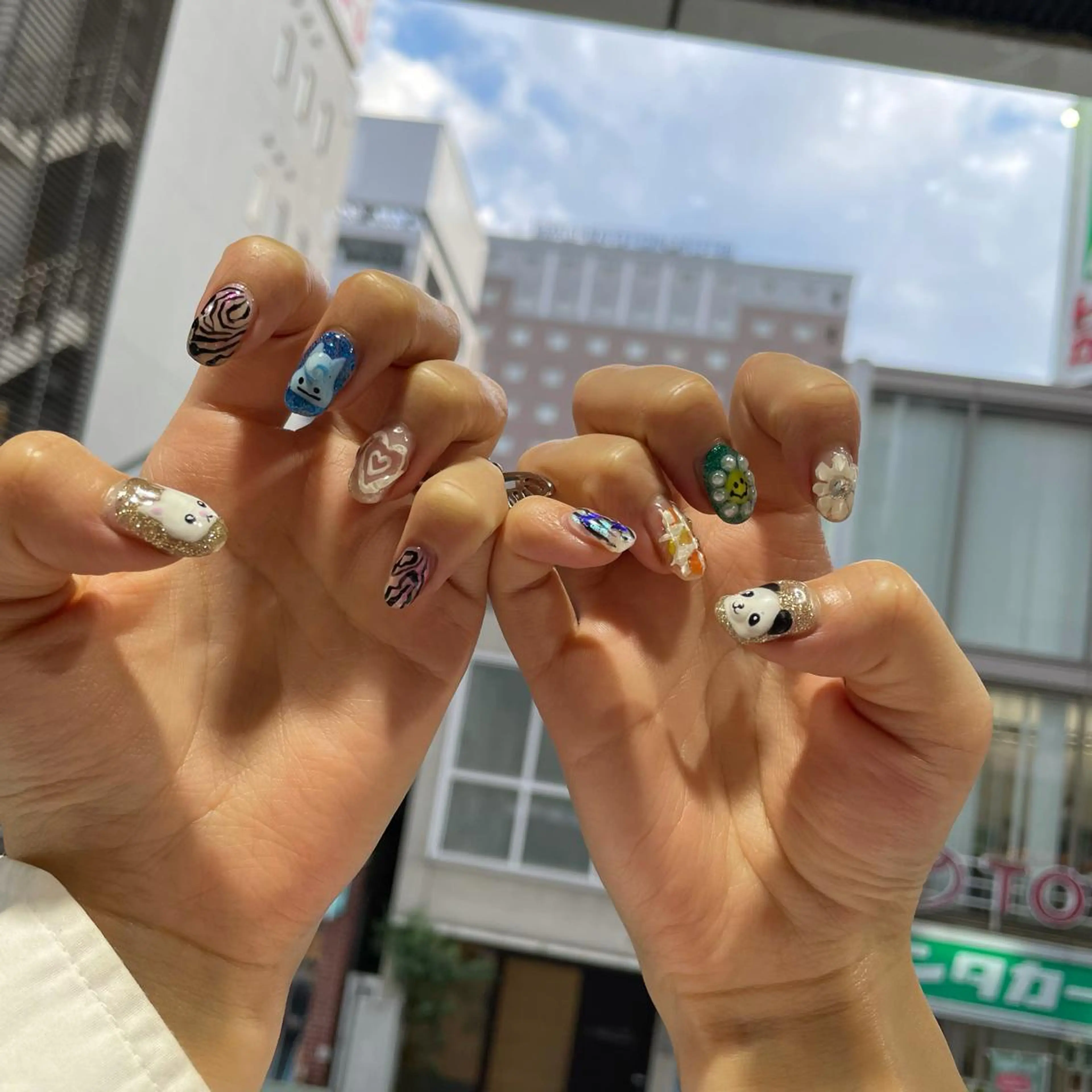 ネイル ハンドネイル 韓国ヘア🦋 MIYUのヘアスタイル