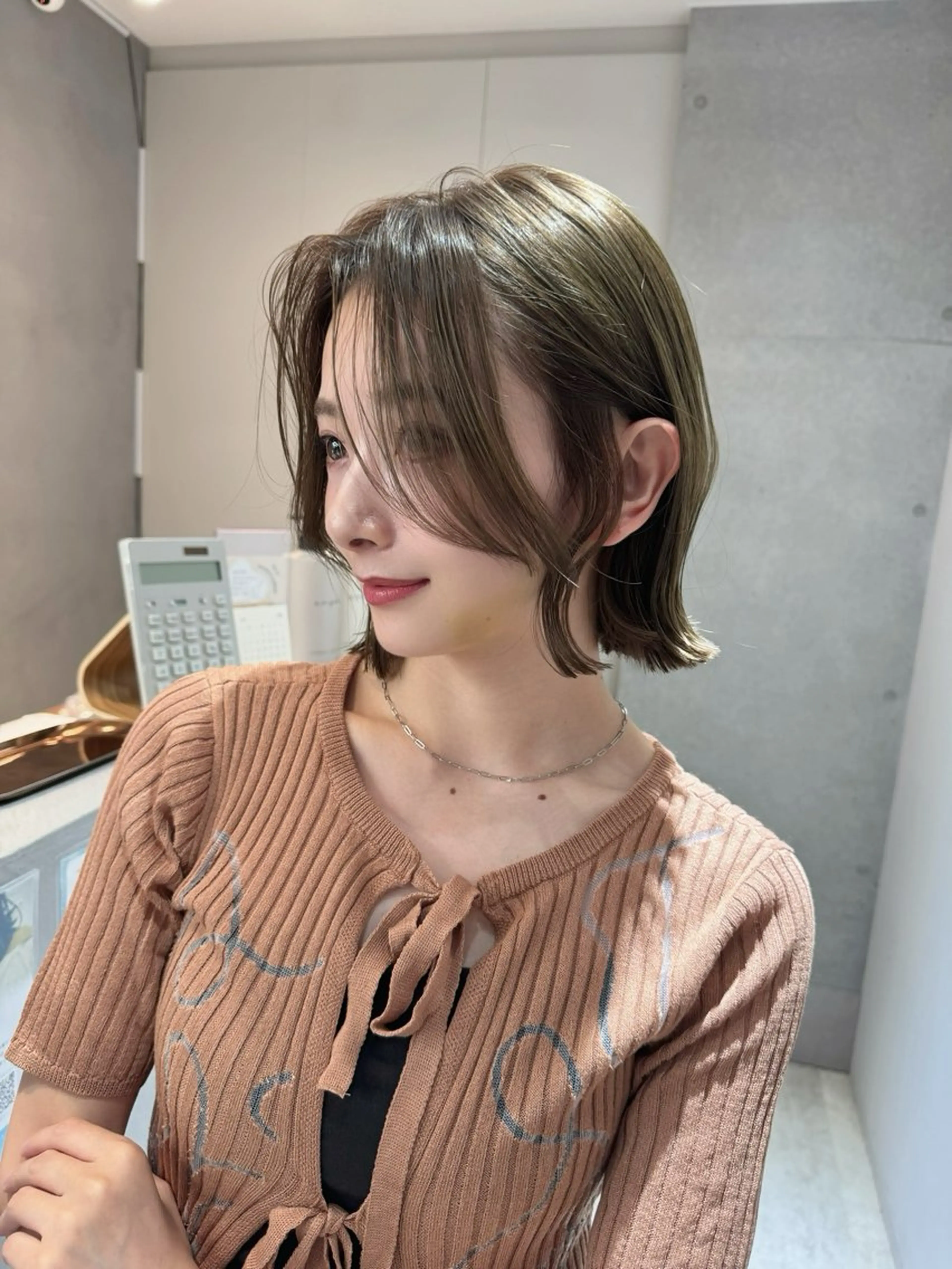 ミディアム ボブ/地毛風縮毛矯正 茉青🤍新宿代々木のヘアスタイル