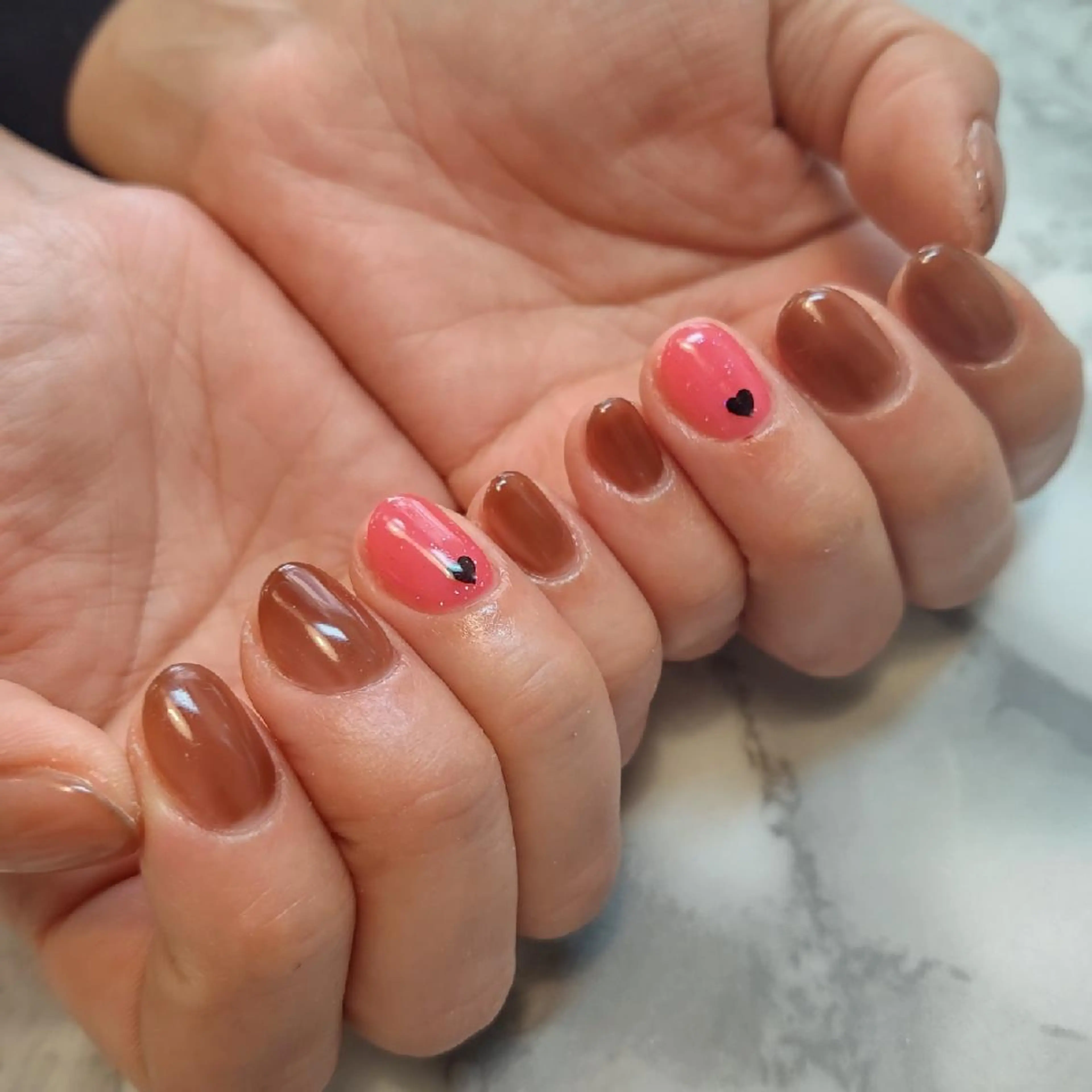 ネイル ハート ジェヌインネイル 河内のネイルデザイン