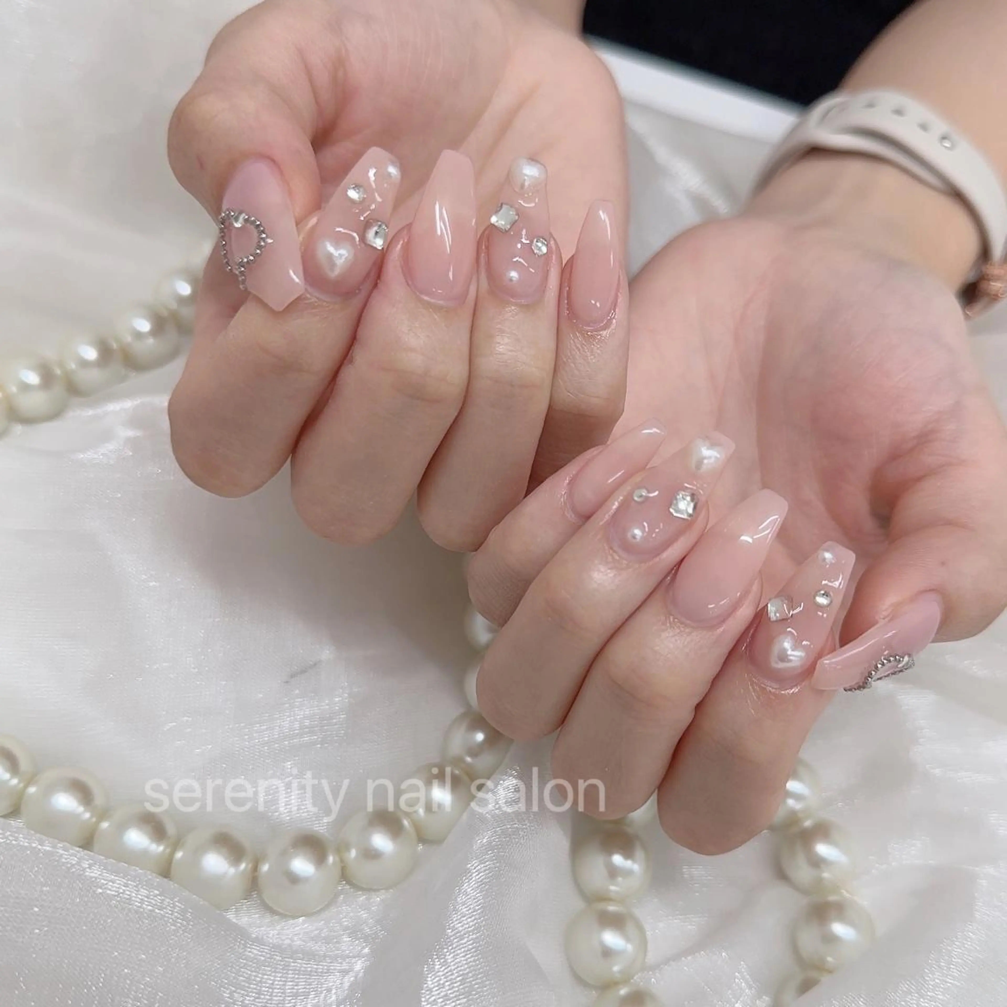 ネイル ハンドネイル ハンドケア ✨Serenity Nail salonのネイルデザイン