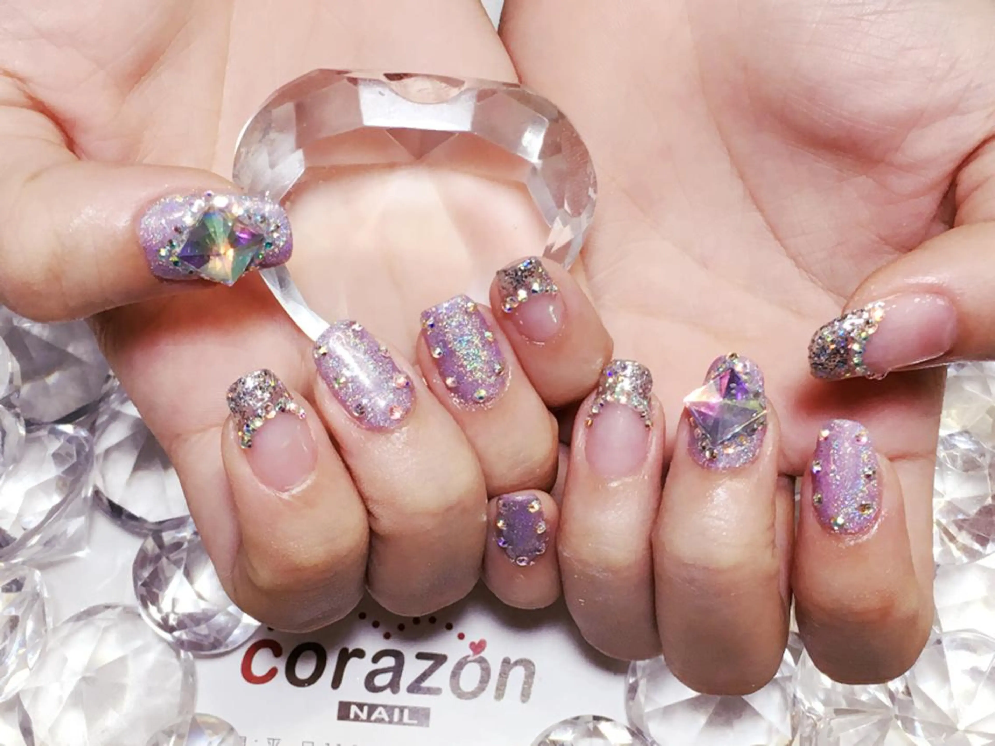 ネイル オーロラネイル ジェルネイル キラキラネイル ストーンネイル ネイリスト aicoのネイルデザイン