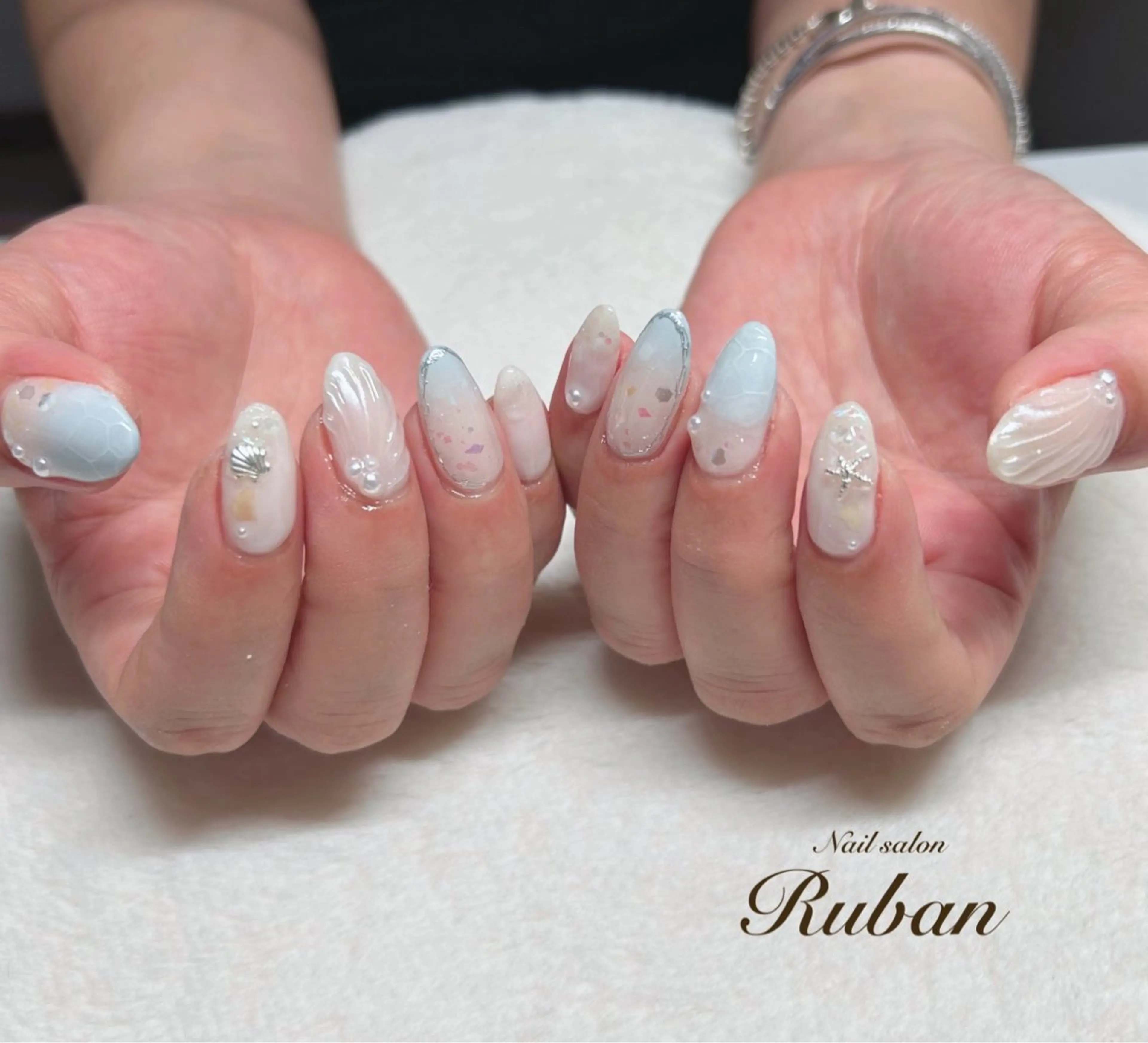 ネイル アートネイル 長さ出し 持ち込み Nail salon Rubanのネイルデザイン