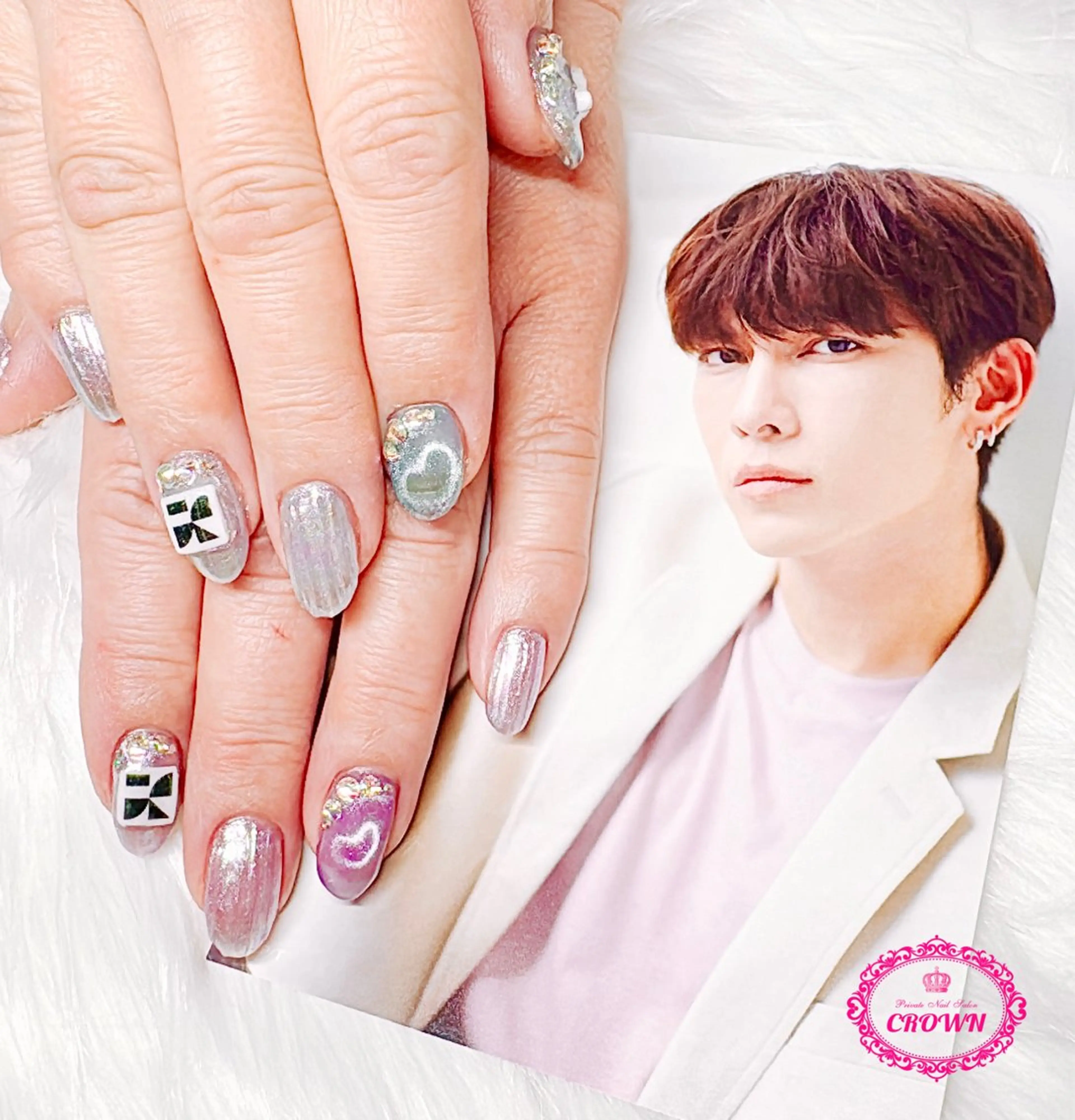 ネイル CROWN プライベートサロンのネイルデザイン