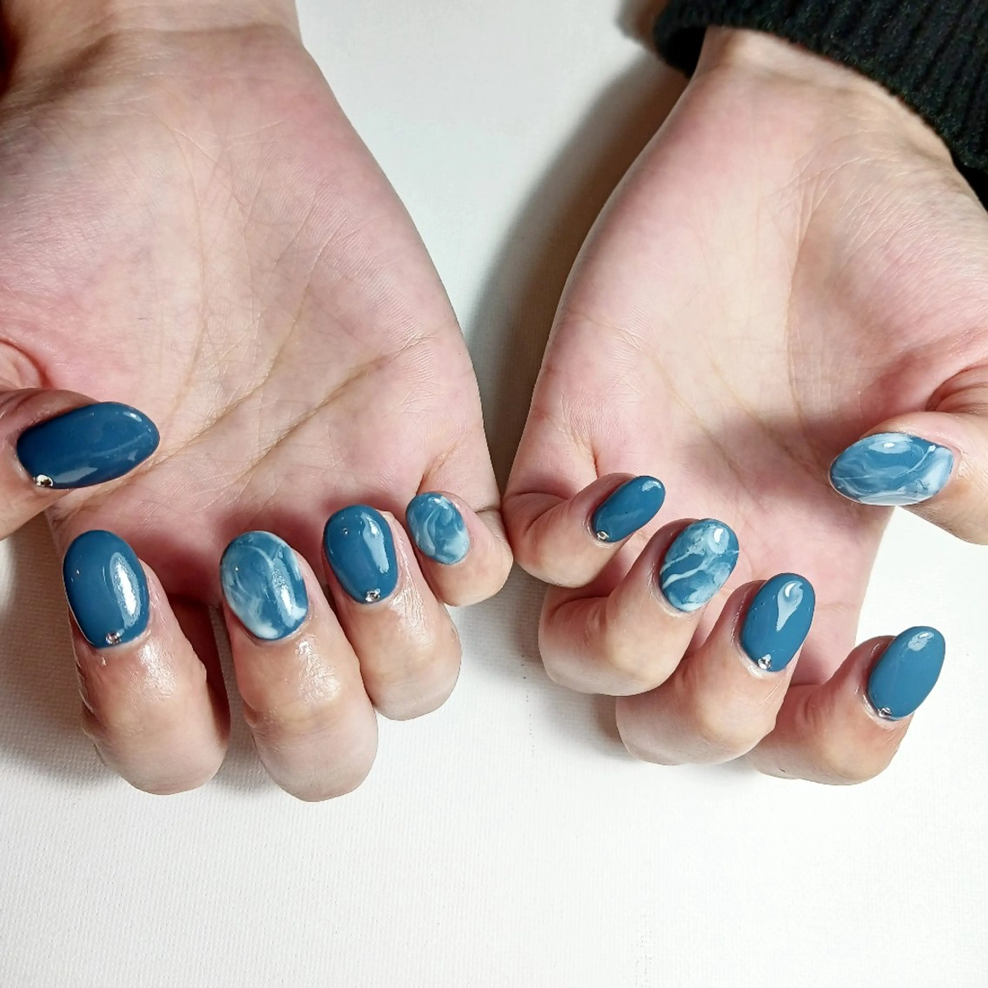 ネイル ブルー 成人式 ジェルネイル 大理石ネイル(マーブル) 持ち込み ハンドネイル owlnail /持込みデザイン専門のネイルデザイン