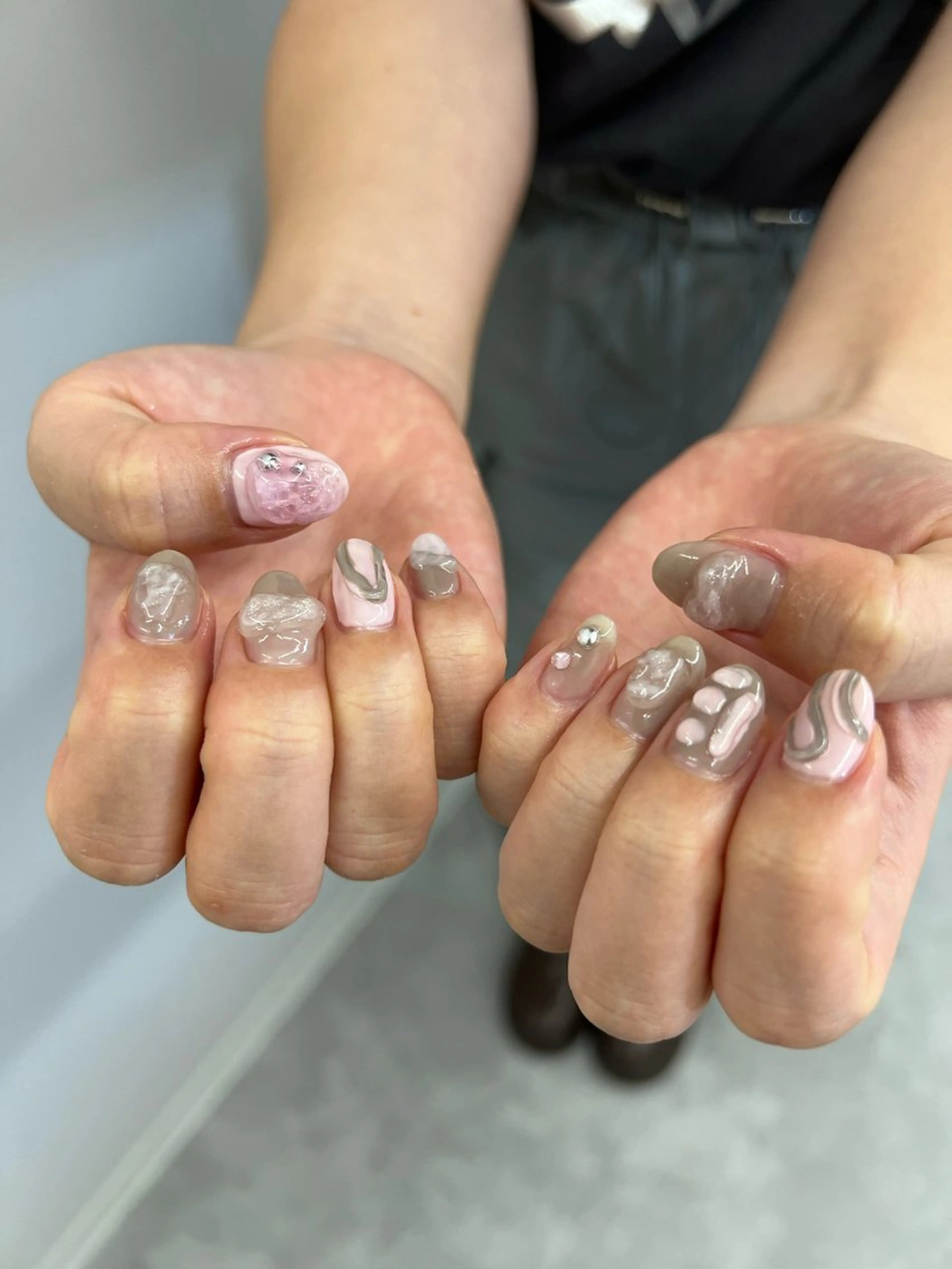 ネイル アートネイル ジェルネイル ミラーネイル パラジェル ピンク Bana_ Nailのネイルデザイン