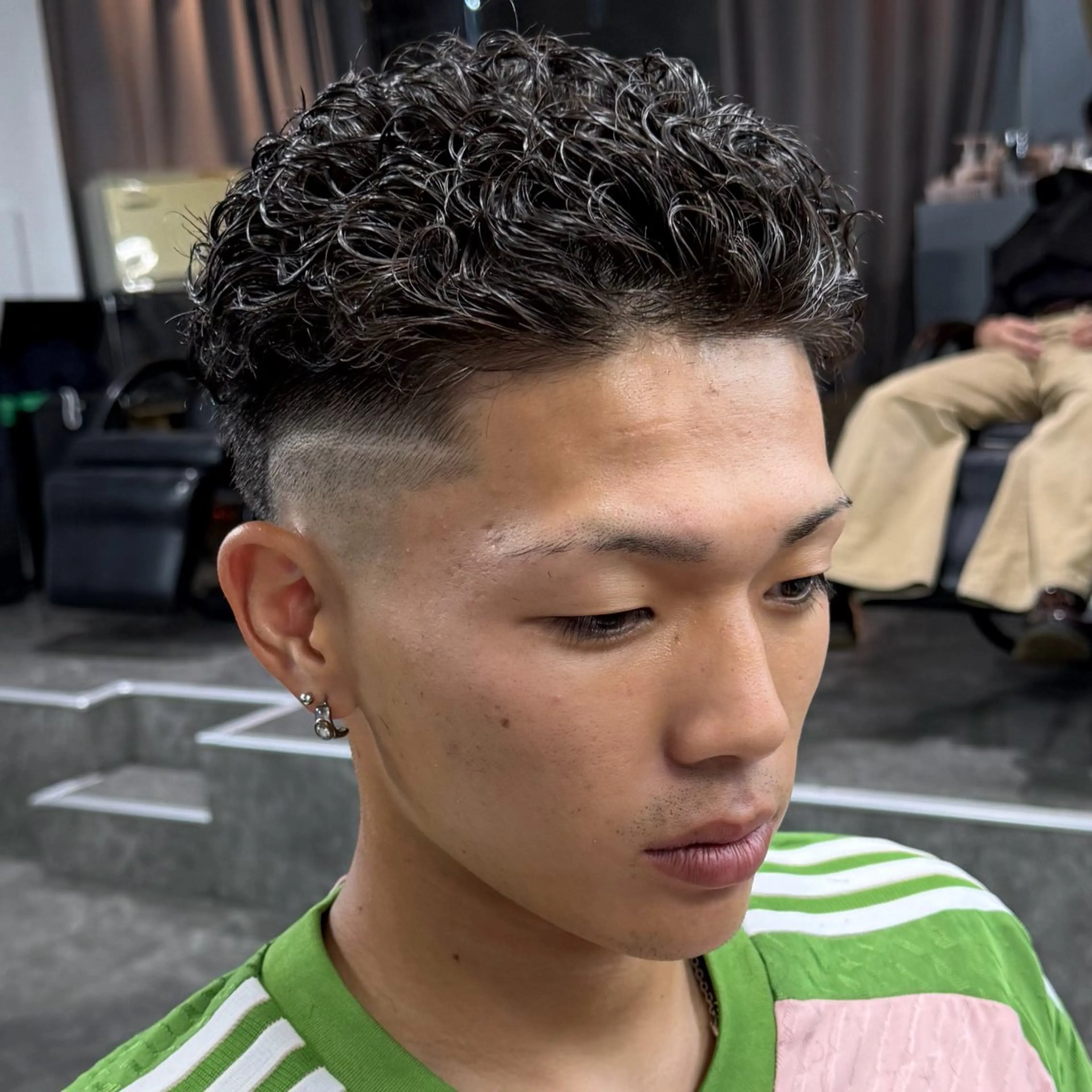 2回目以降限定【メンズカット&ハードパーマ】¥9900の写真