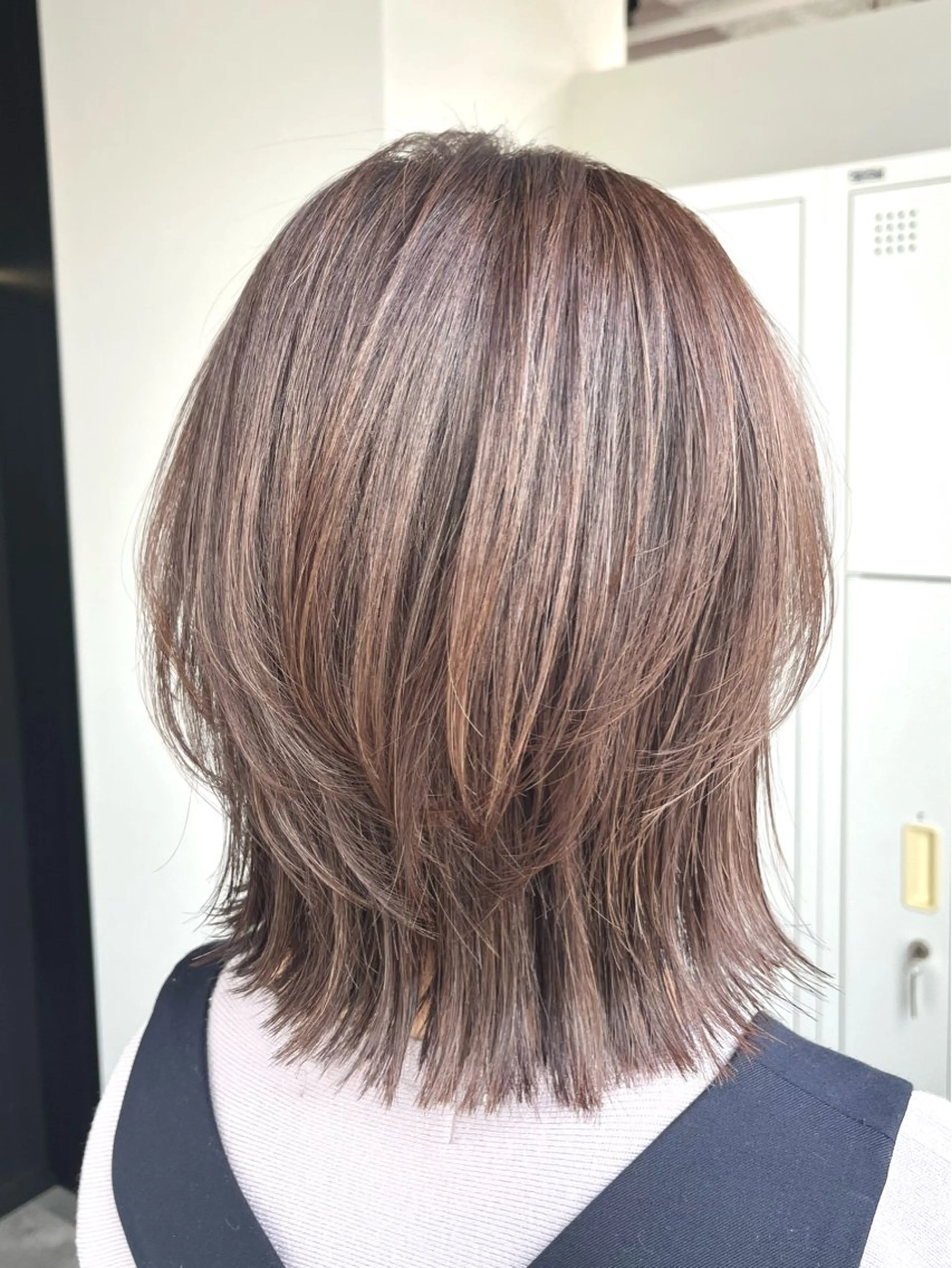 ミディアム カット ヘアカラー トリートメント ヘッドスパ ERI ☆のヘアスタイル