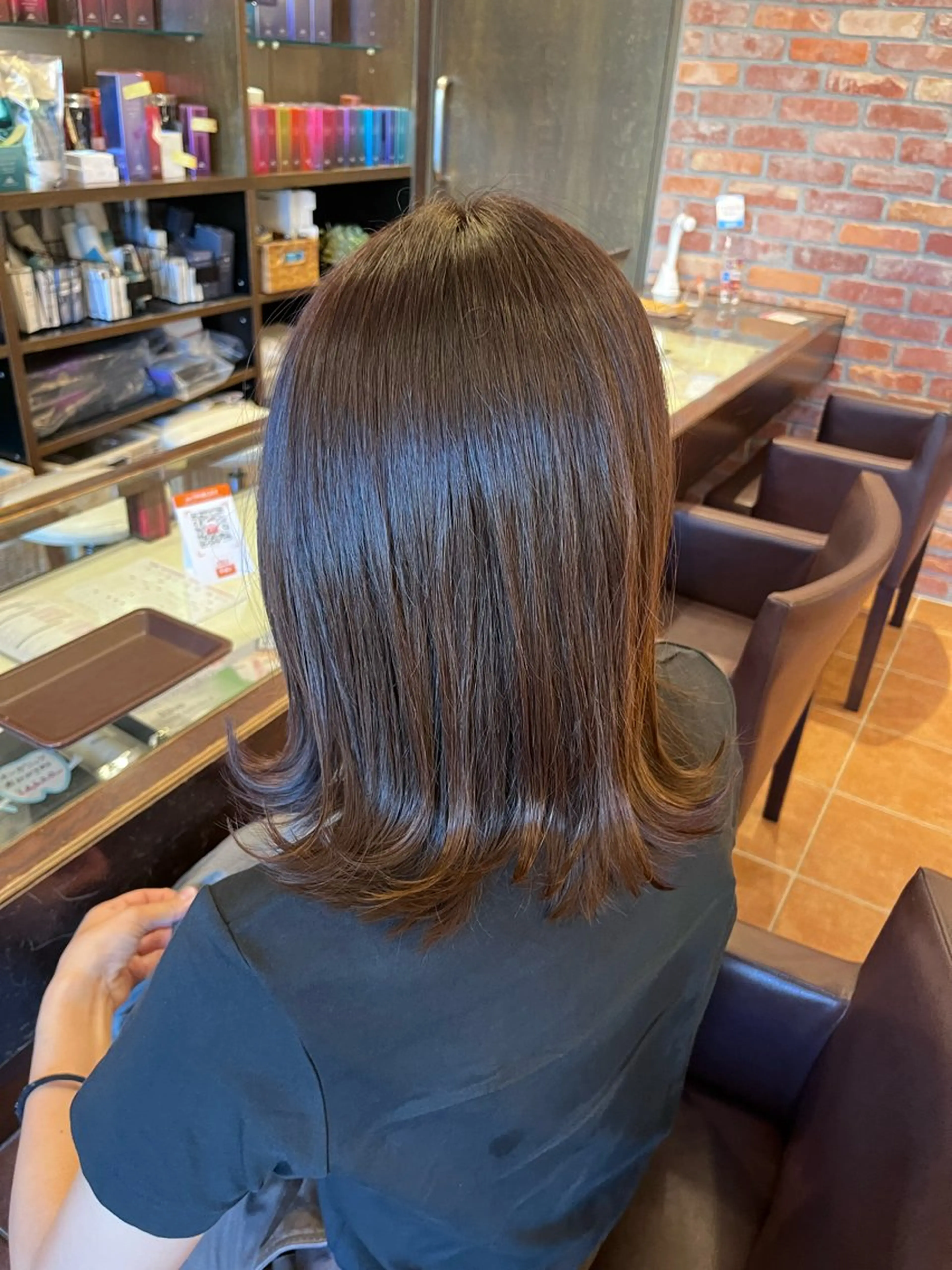 ミディアム カラー ブラウンカラー ショコラブラウン カット ヘアカラー トリートメント 透明感艶カラー/ 岡田澪香のヘアスタイル