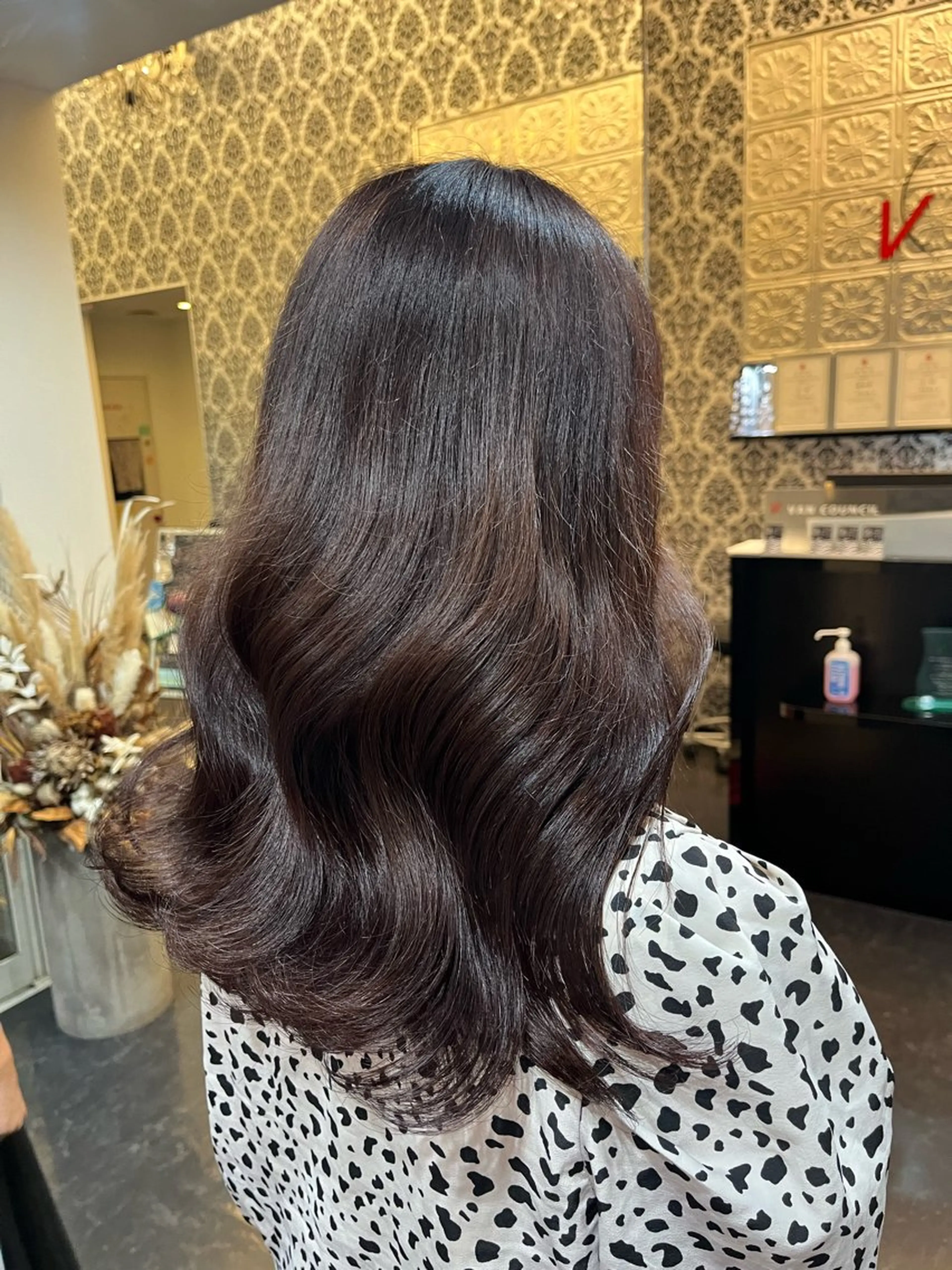 カラー 橋本 風花のヘアスタイル