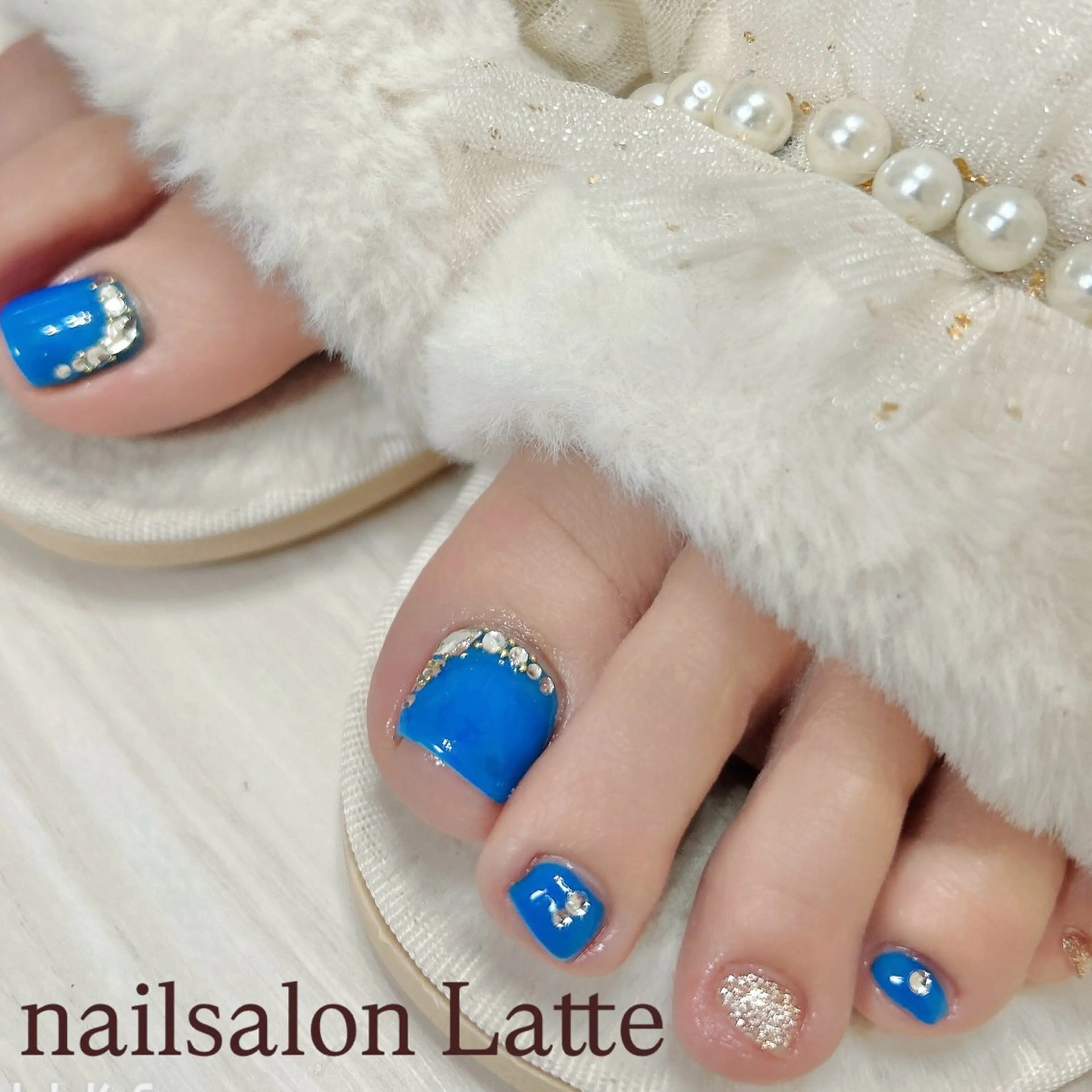 ネイル Nailsalon Latteのネイルデザイン