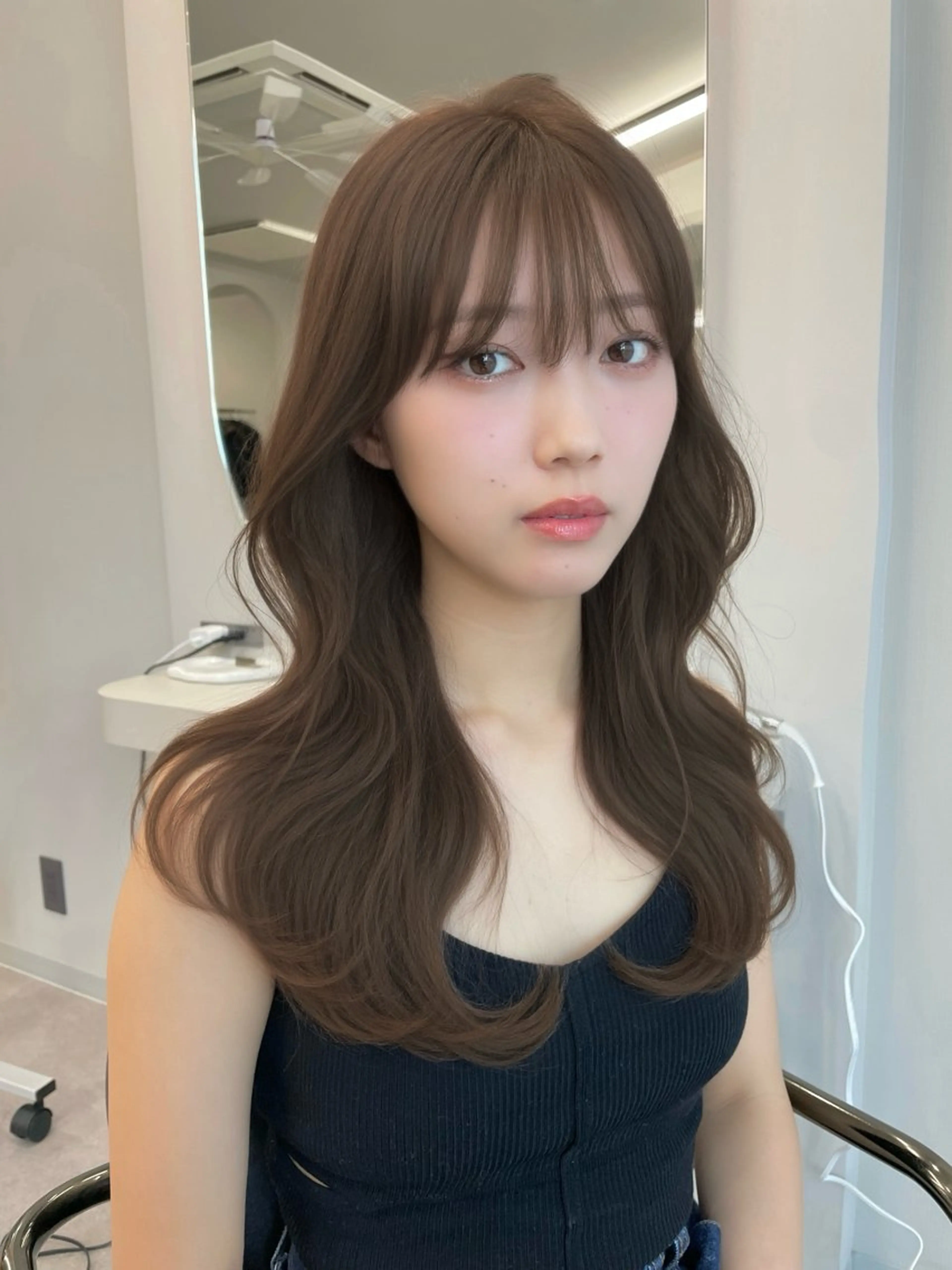 ロング カラー 透明感カラー カット ヘアカラー トリートメント 香月 元希のヘアスタイル