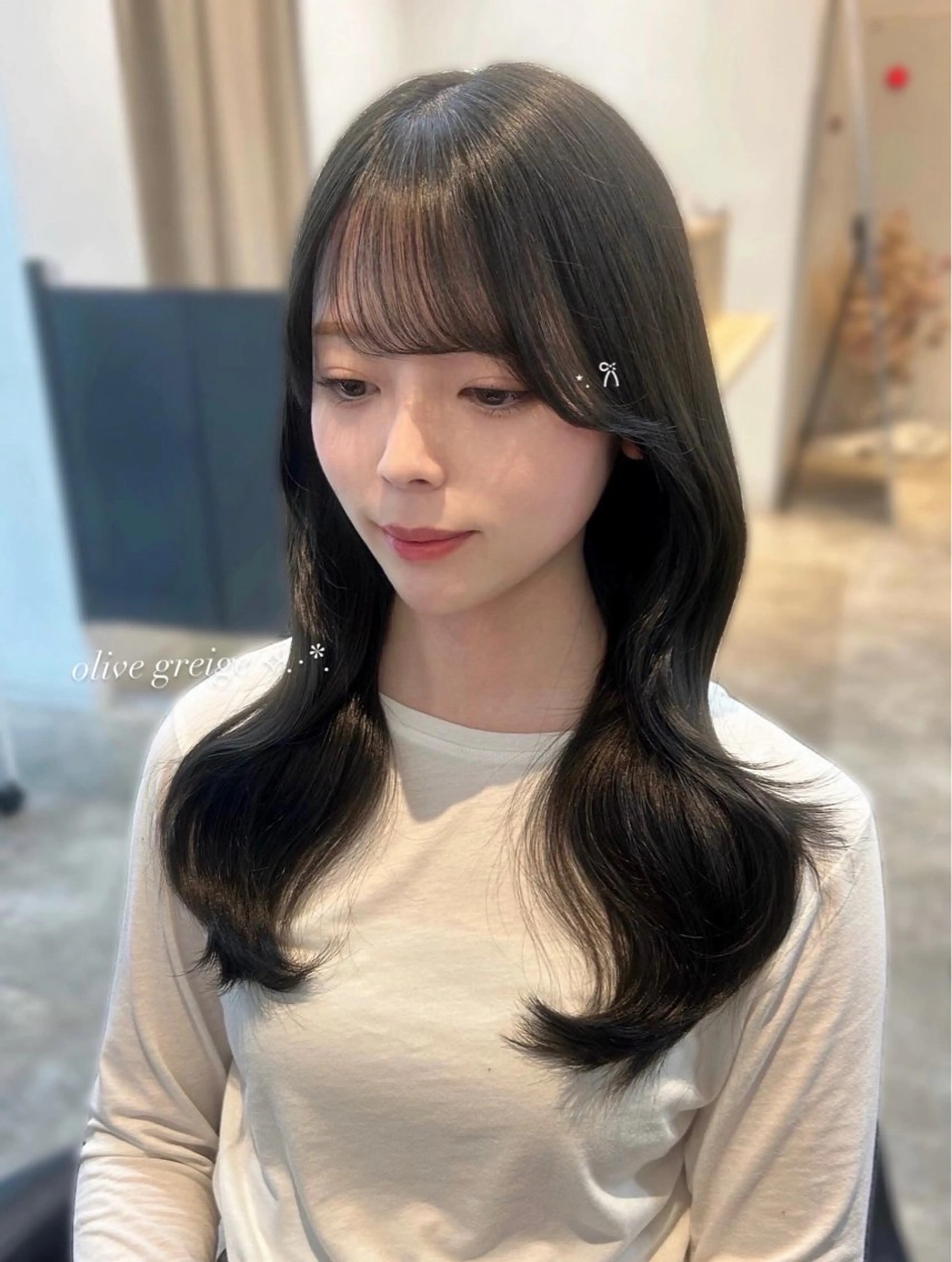 ロング カラー ヘアカラー 透明感カラー୨୧ 松山理桜🩰˖ ࣪⊹のヘアスタイル