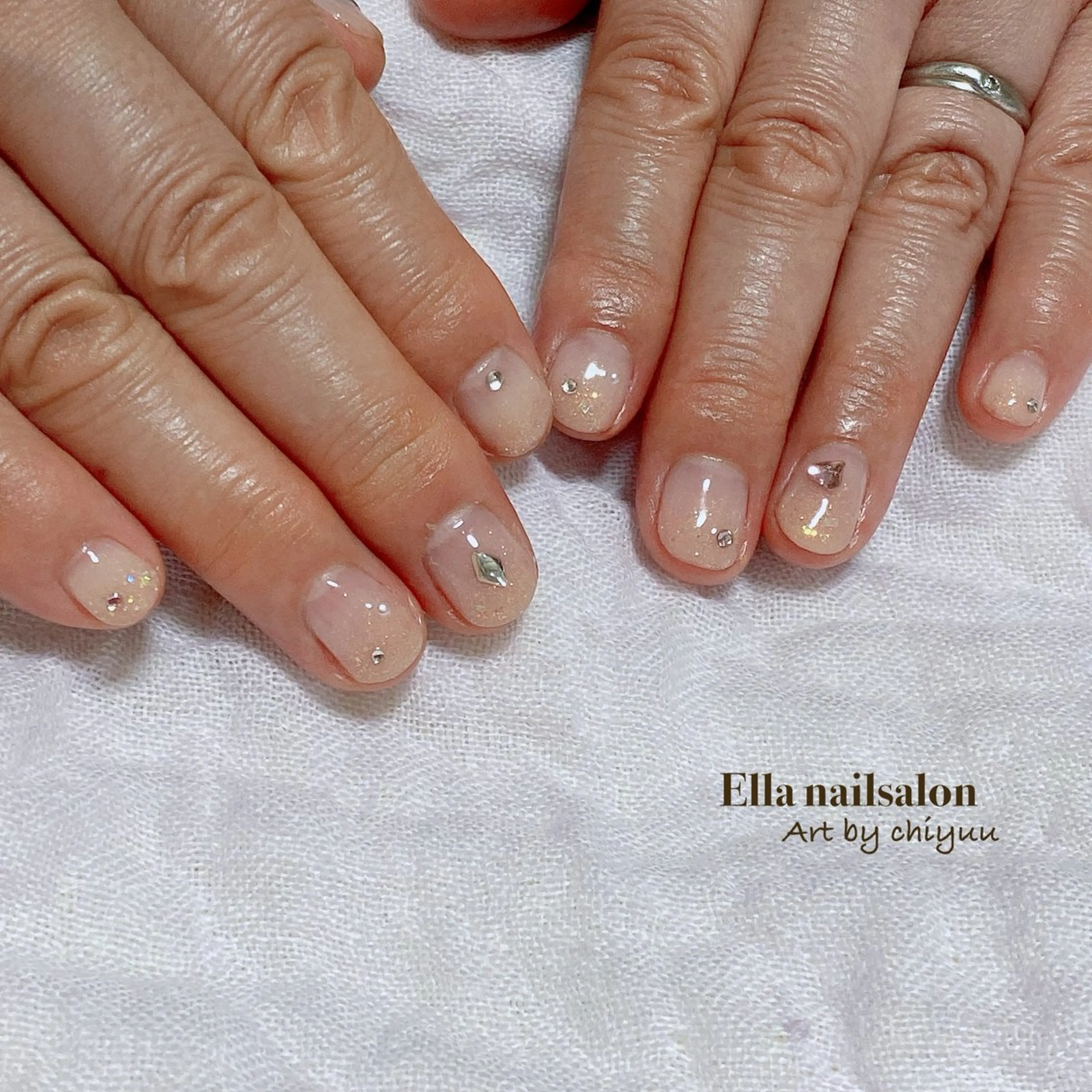 ネイル グラデーション ラメ(グリッター) ハンドネイル フットネイル Ella nail ちゆうのネイルデザイン