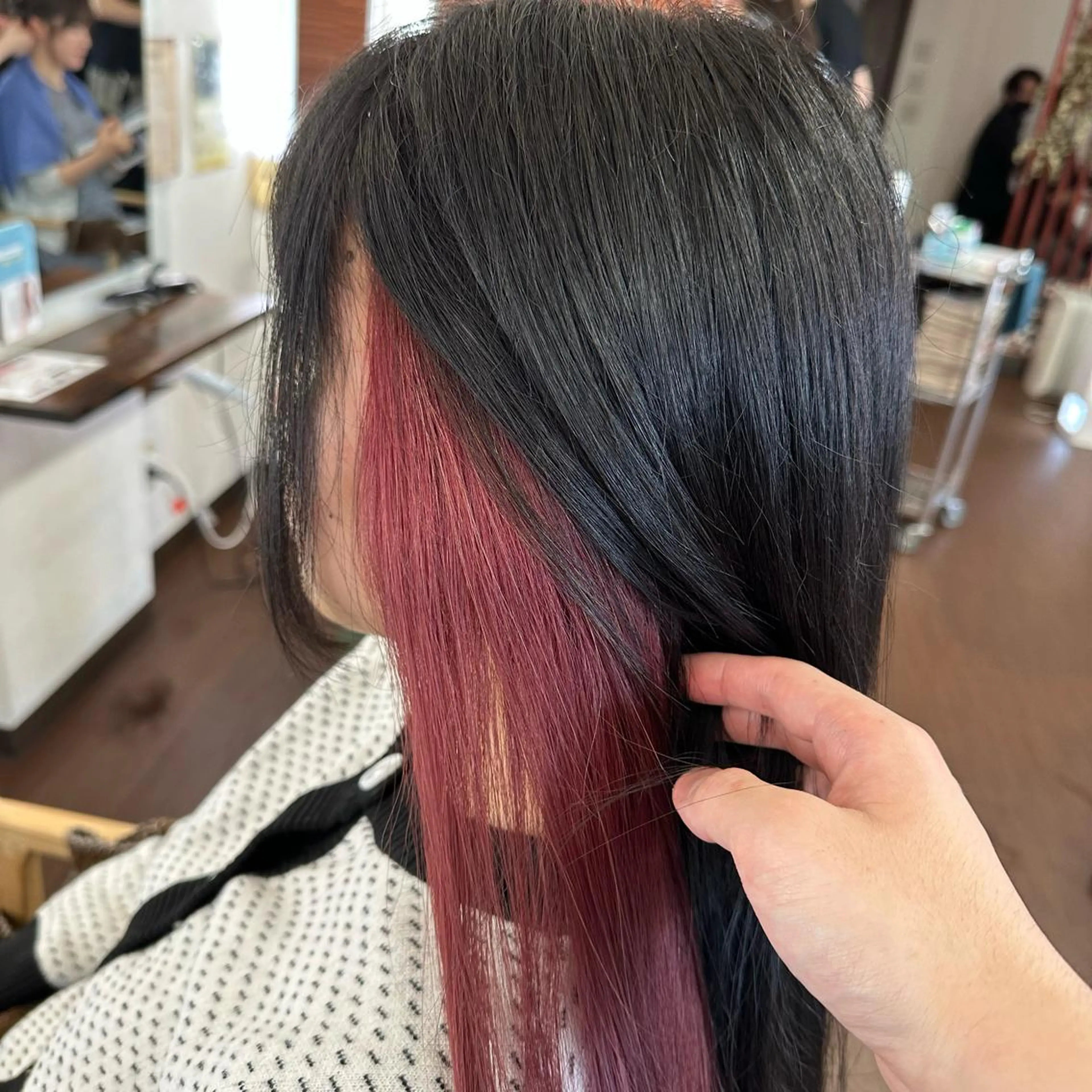 ロング カラー ブリーチ ピンクカラー カット ヘアカラー 大人女性の艶カット カラー/菊池柊真🌟のヘアスタイル