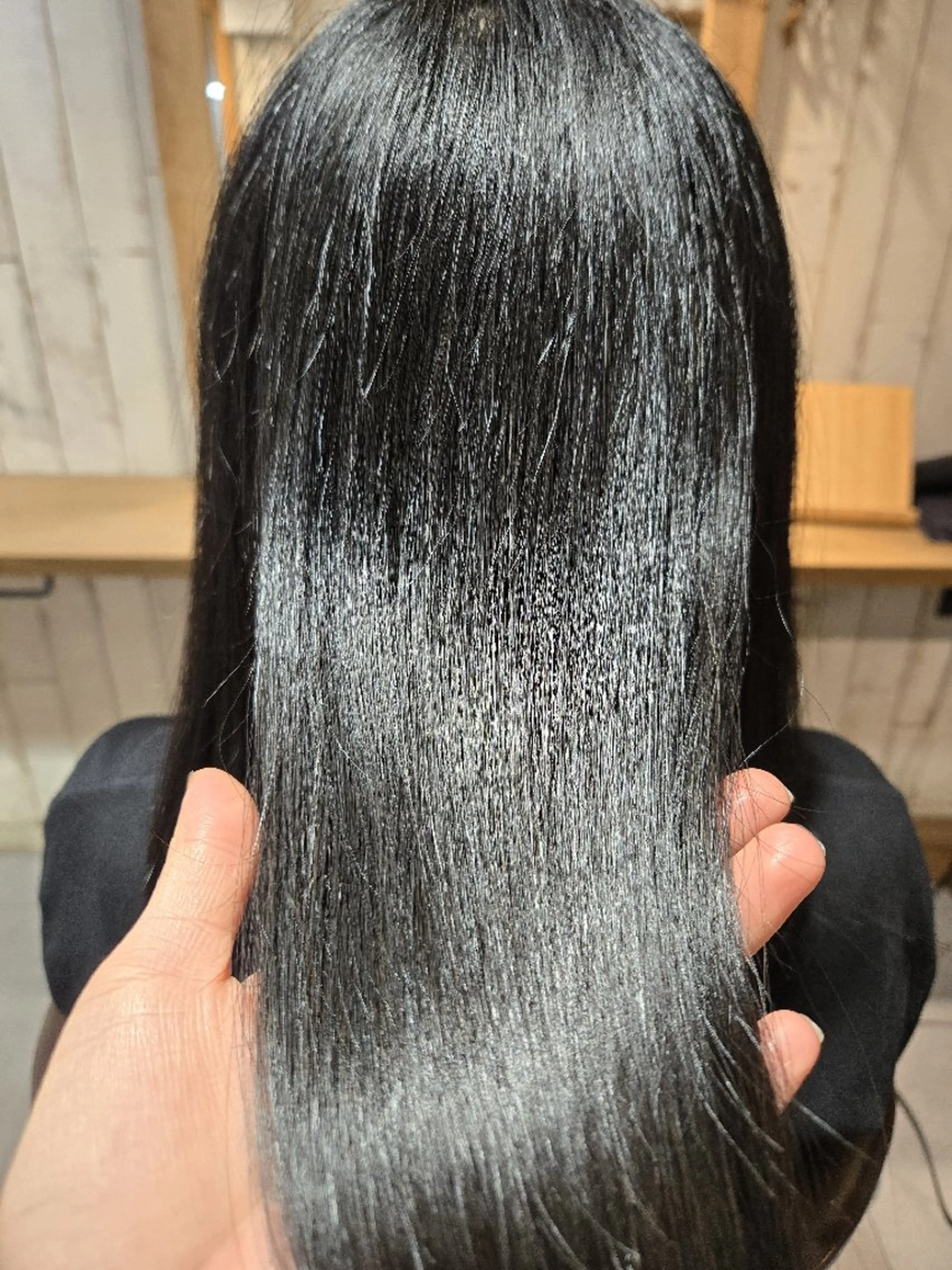 セミロング 伸ばしかけ トリートメント 野村 果音(カノン)のヘアスタイル