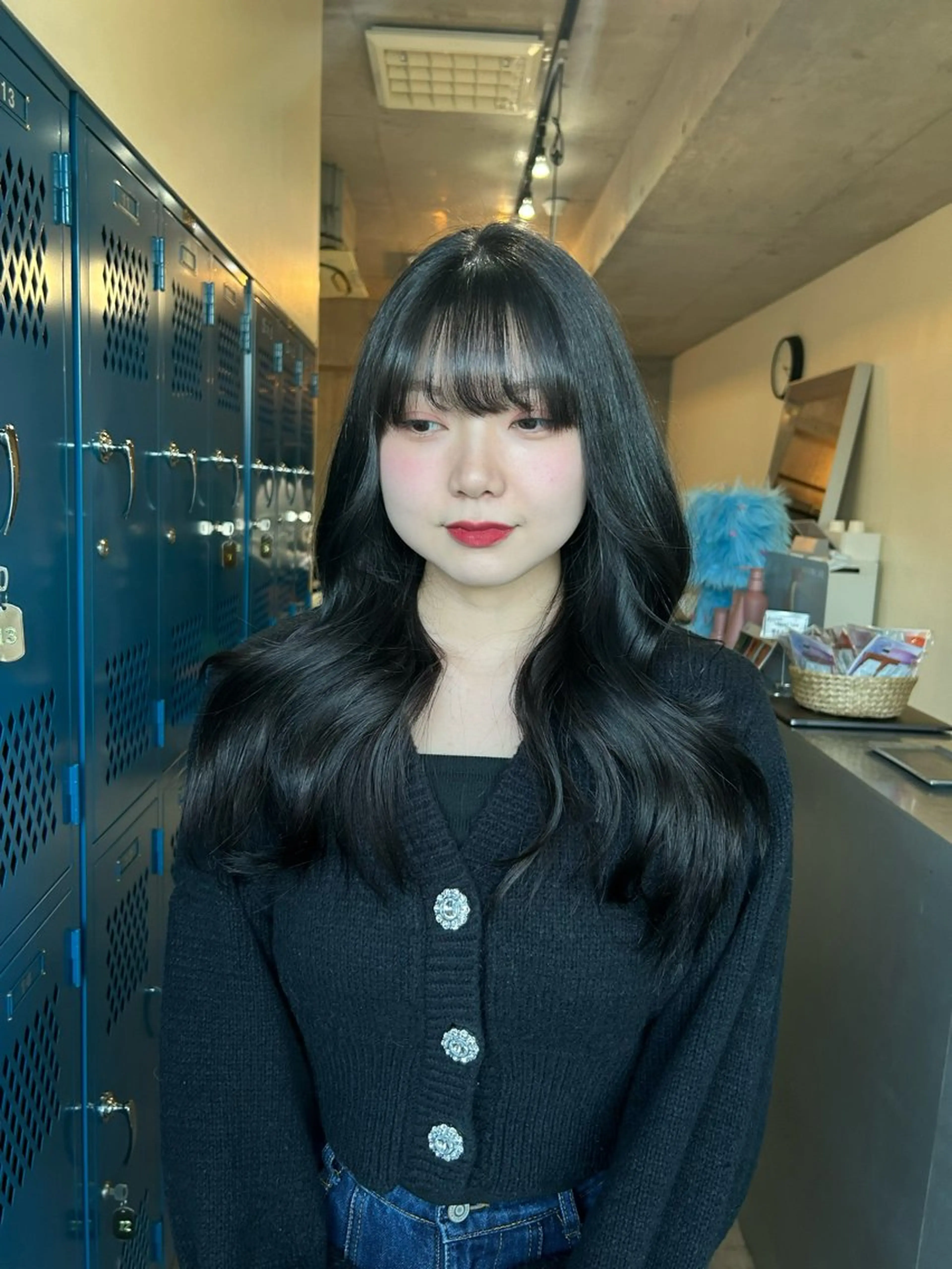 ロング カラー 黒髪 ブルーカラー ブルーブラック 韓国ボブ/レイヤー ボブ/ EMIRIのヘアスタイル