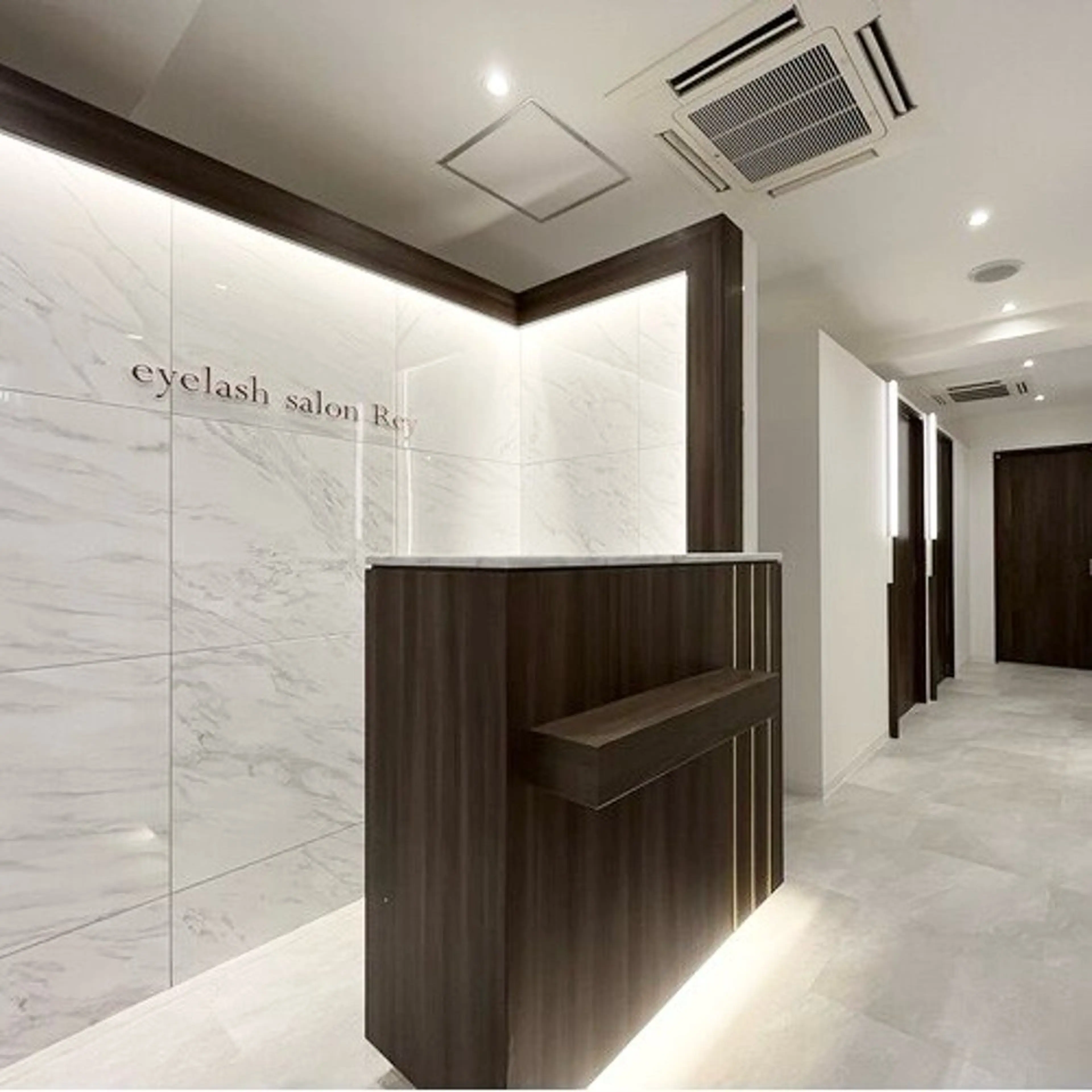 アイブロウ eyelash salon Rey岡山駅前店所属・Rey 岡山駅前店のマツエク・マツパデザイン