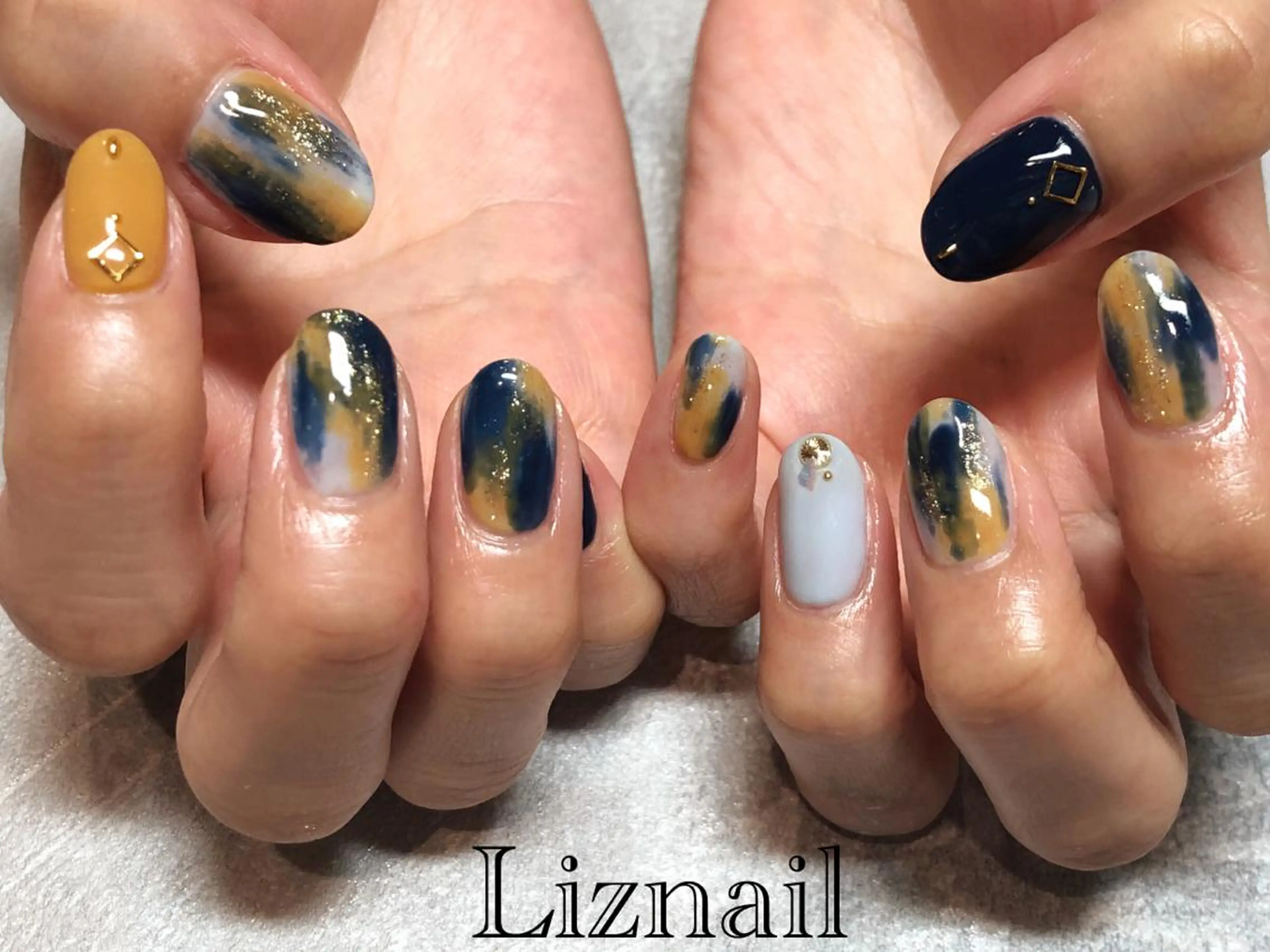 ネイル Rawr / saoriのネイルデザイン