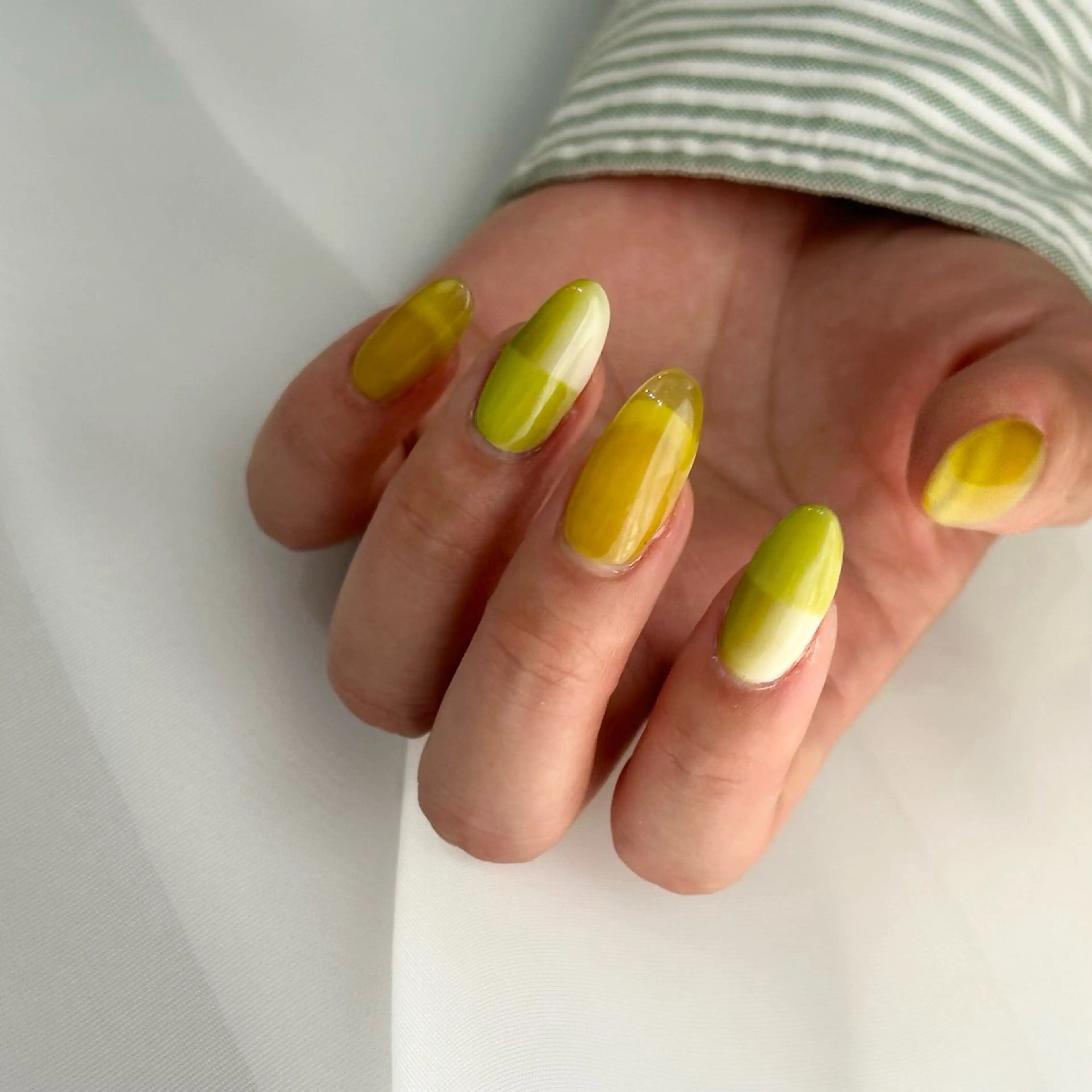 ネイル Momoka ネイリスト福岡/薬院のネイルデザイン